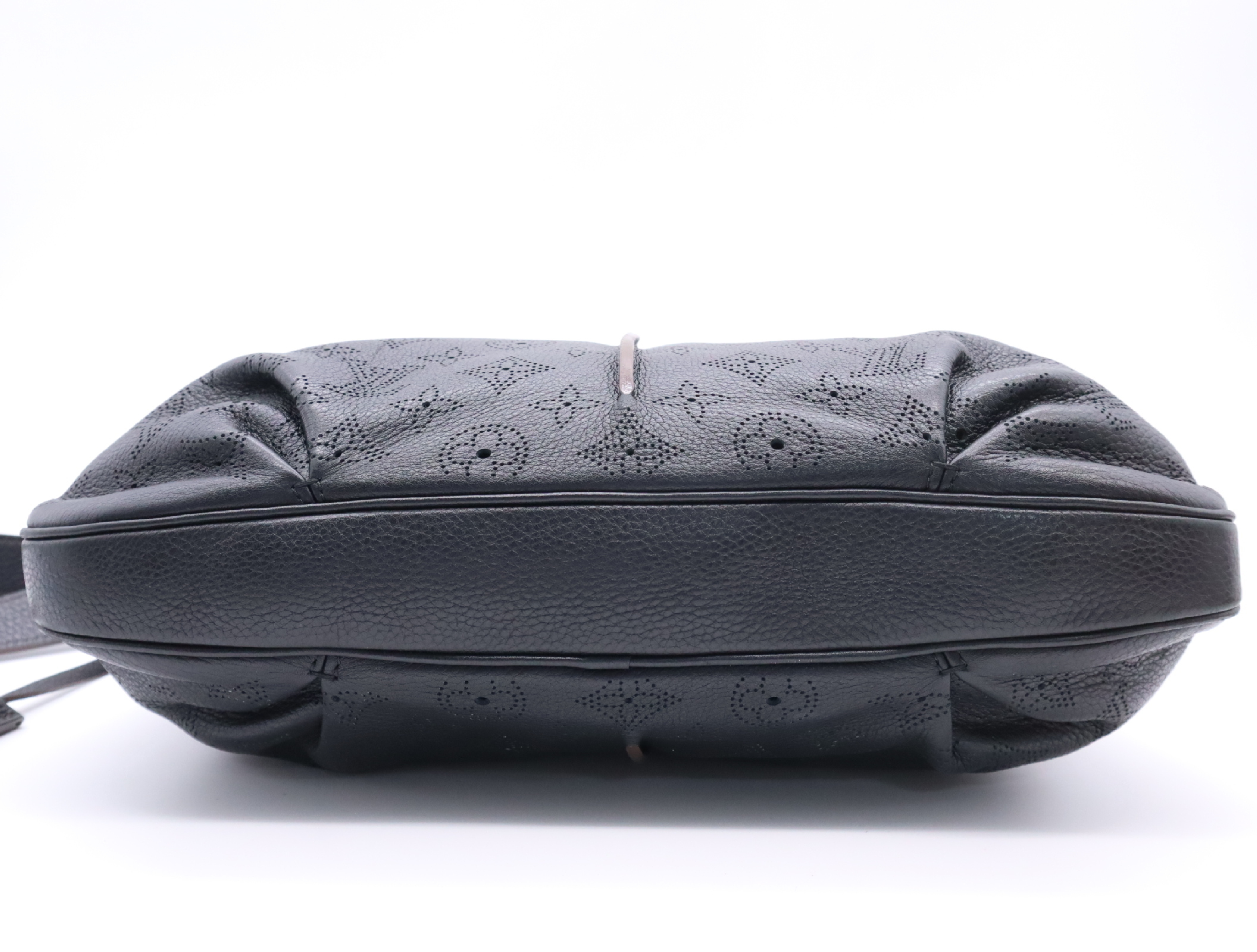 M93987 Mahina Selene MM Noir Handbag with Shoulder Strap, Padlock, 2 Keys, Clochette, Pouch, Dust Bag, and Box. — view 4