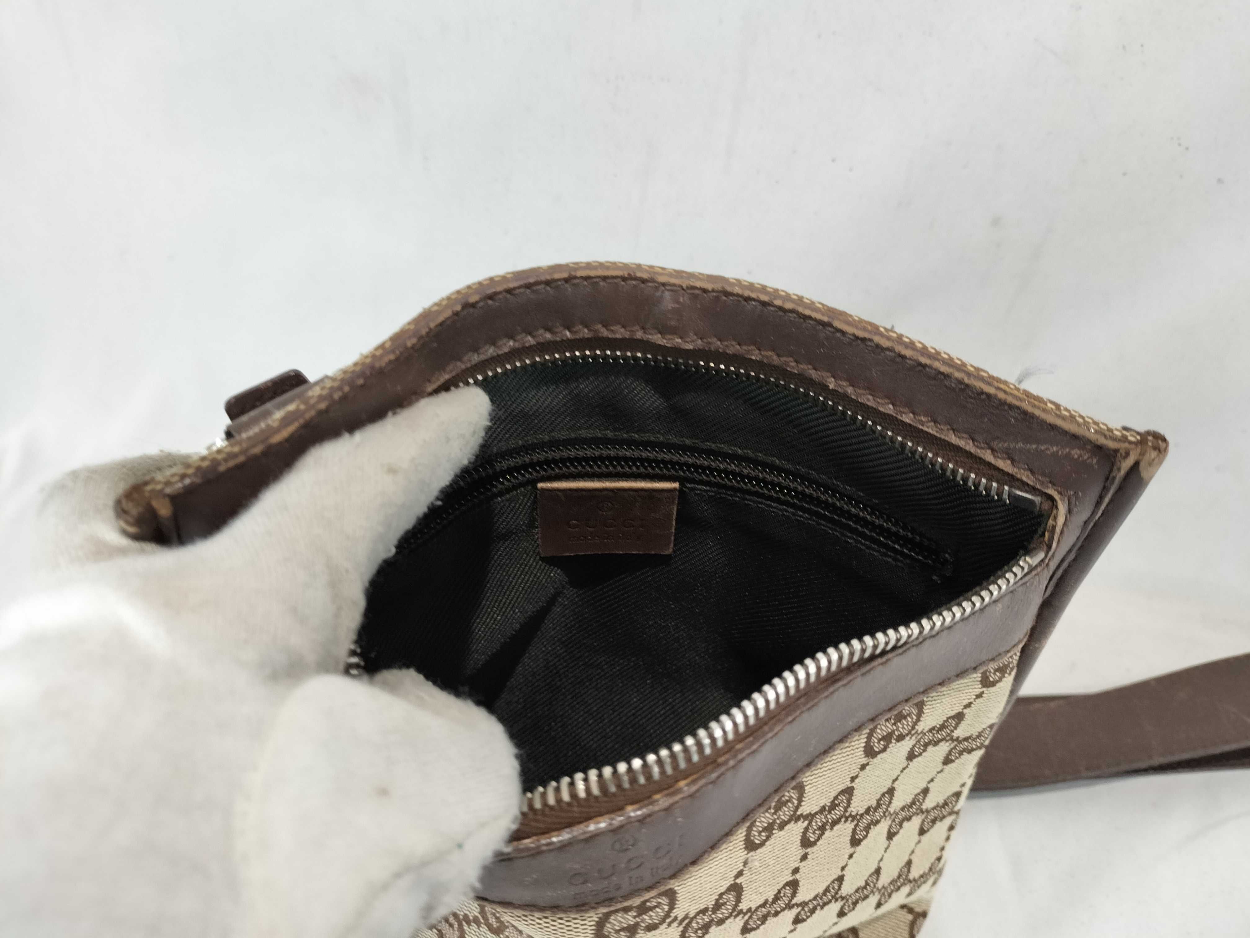 GG Canvas 92562 Shoulder Bag — view 9