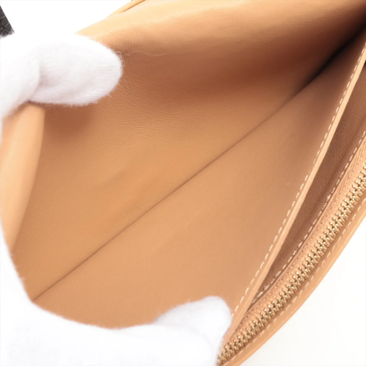 Taurillon LV Vertical Wallet Compact M81330 Noir Long Wallet RFID Reactive — view 4
