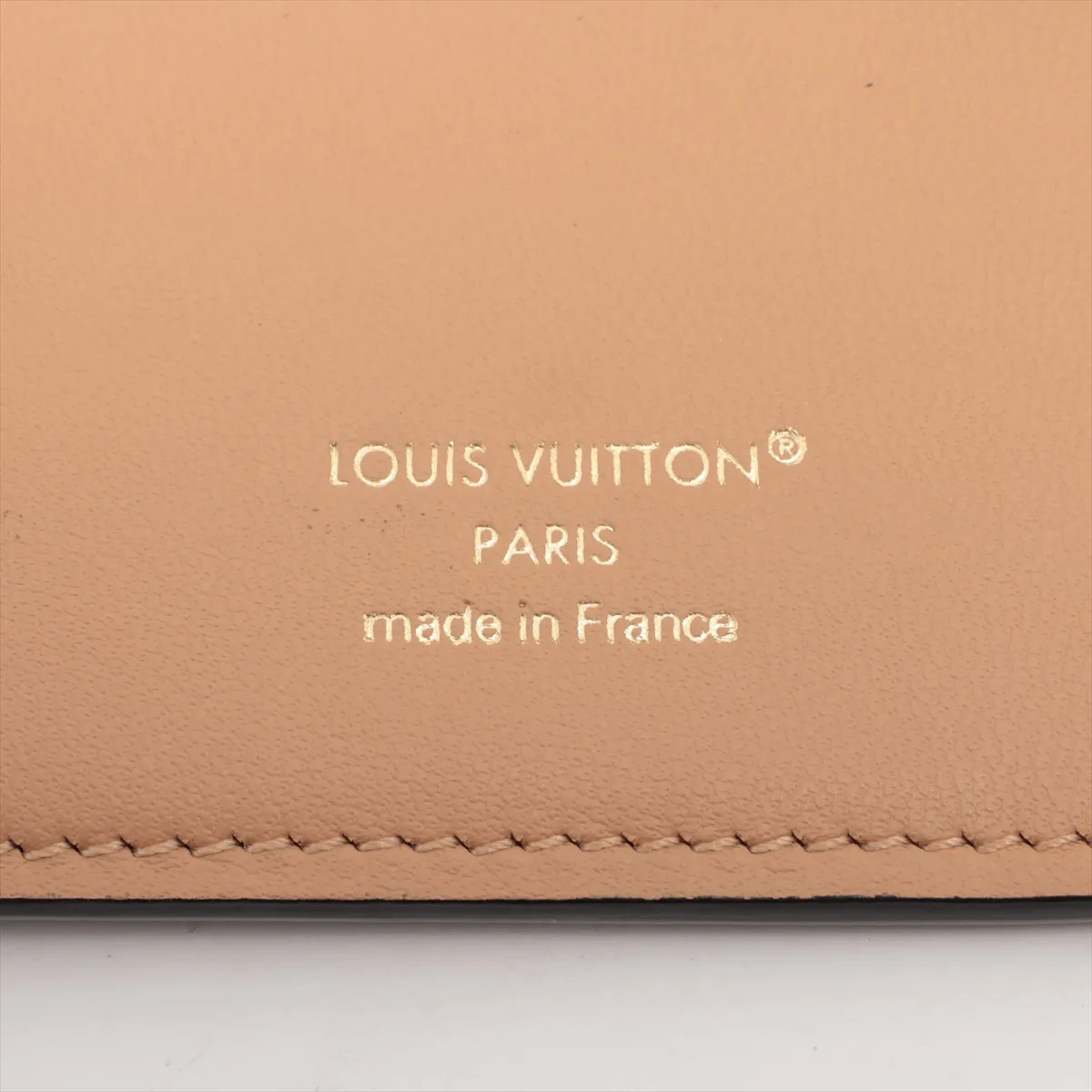 Taurillon LV Vertical Wallet Compact M81330 Noir Long Wallet RFID Reactive — view 8