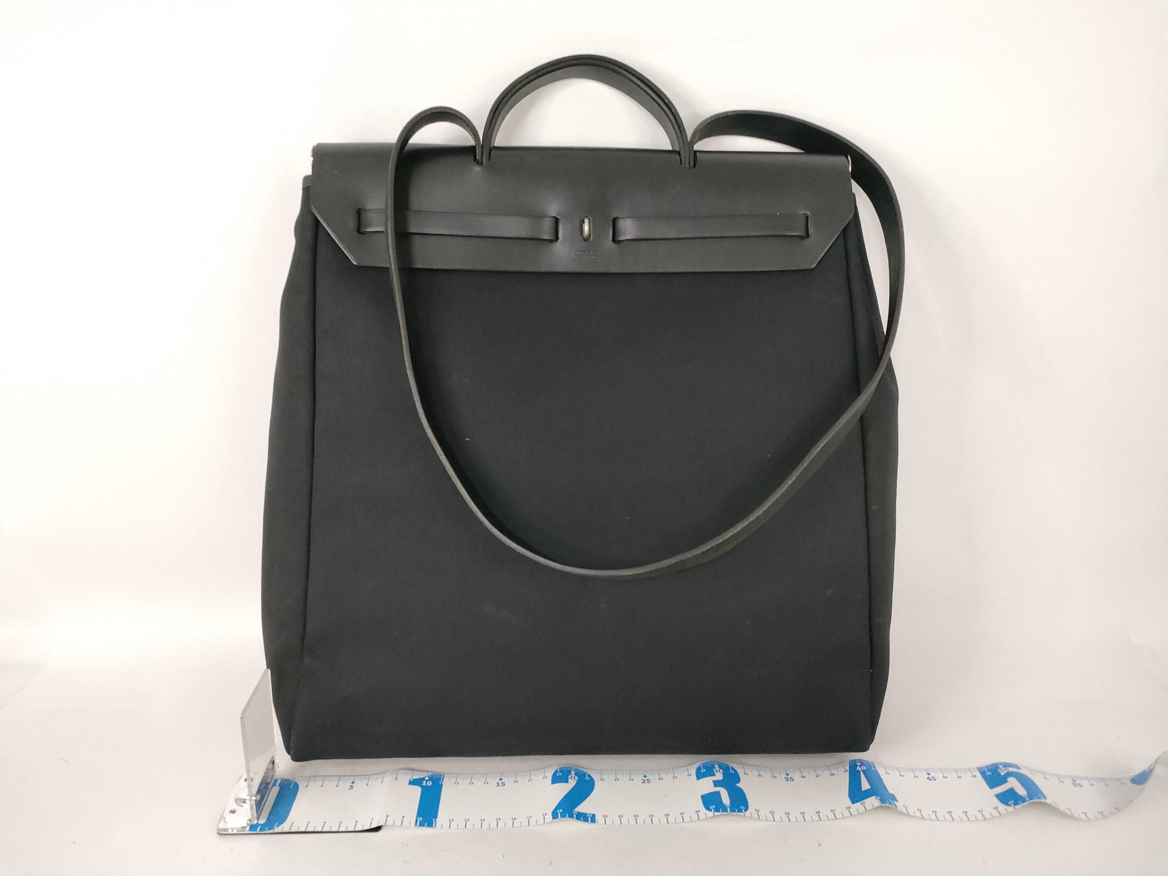 Herbag Ad MM Black Toile H C stamp Shoulder bag — view 2