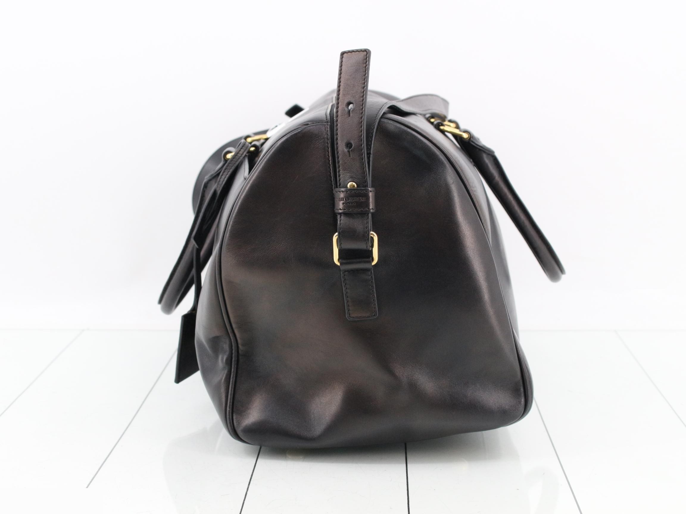 Classic Duffle 12 2-Way Boston Bag, Leather, Black — view 3