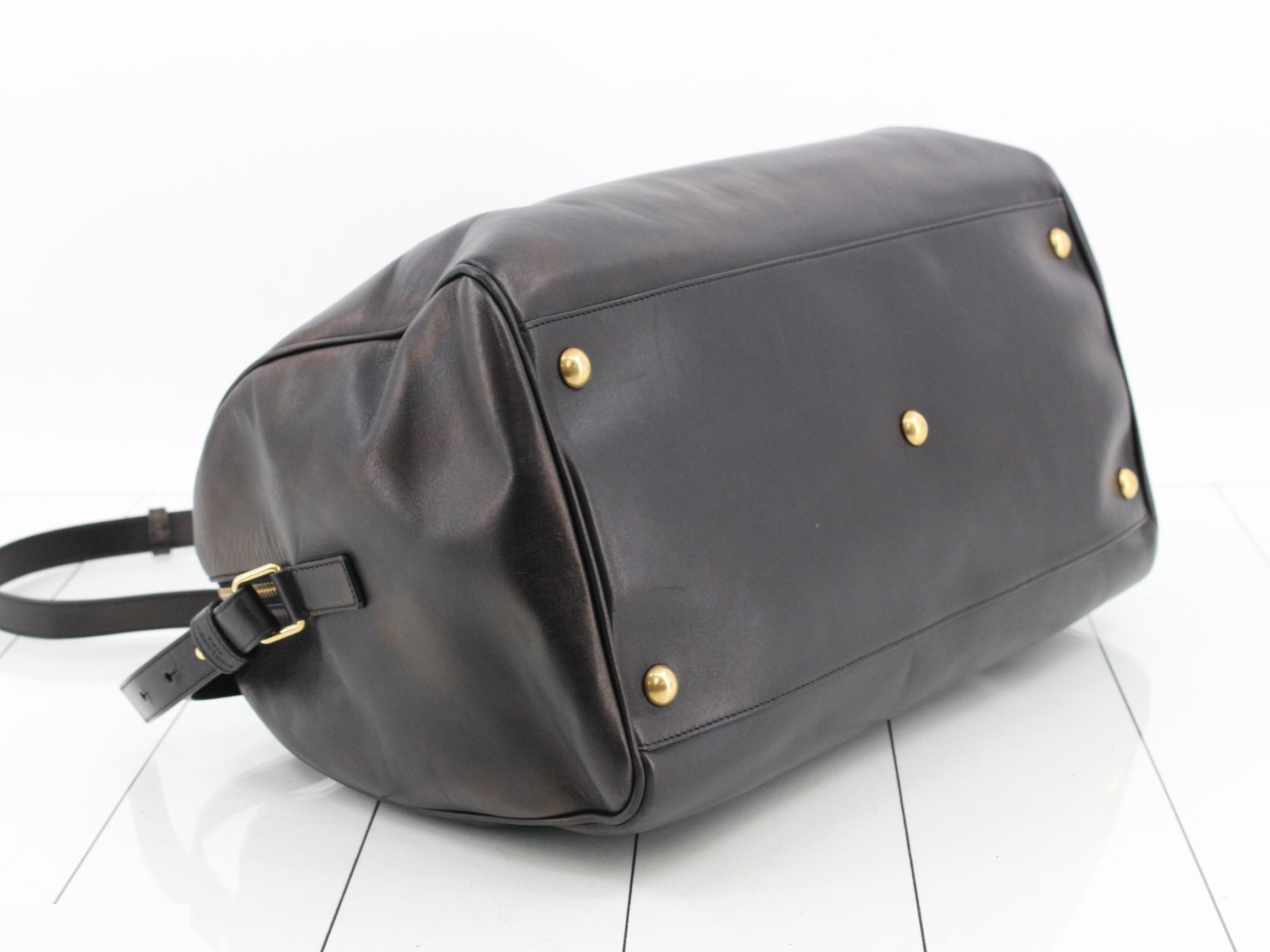 Classic Duffle 12 2-Way Boston Bag, Leather, Black — view 5