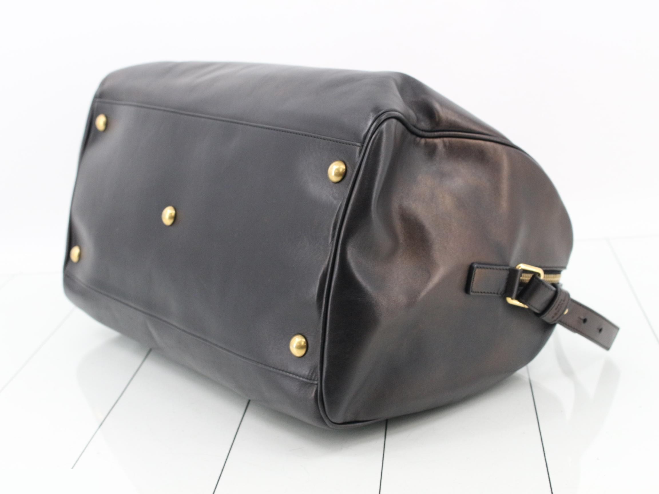 Classic Duffle 12 2-Way Boston Bag, Leather, Black — view 6