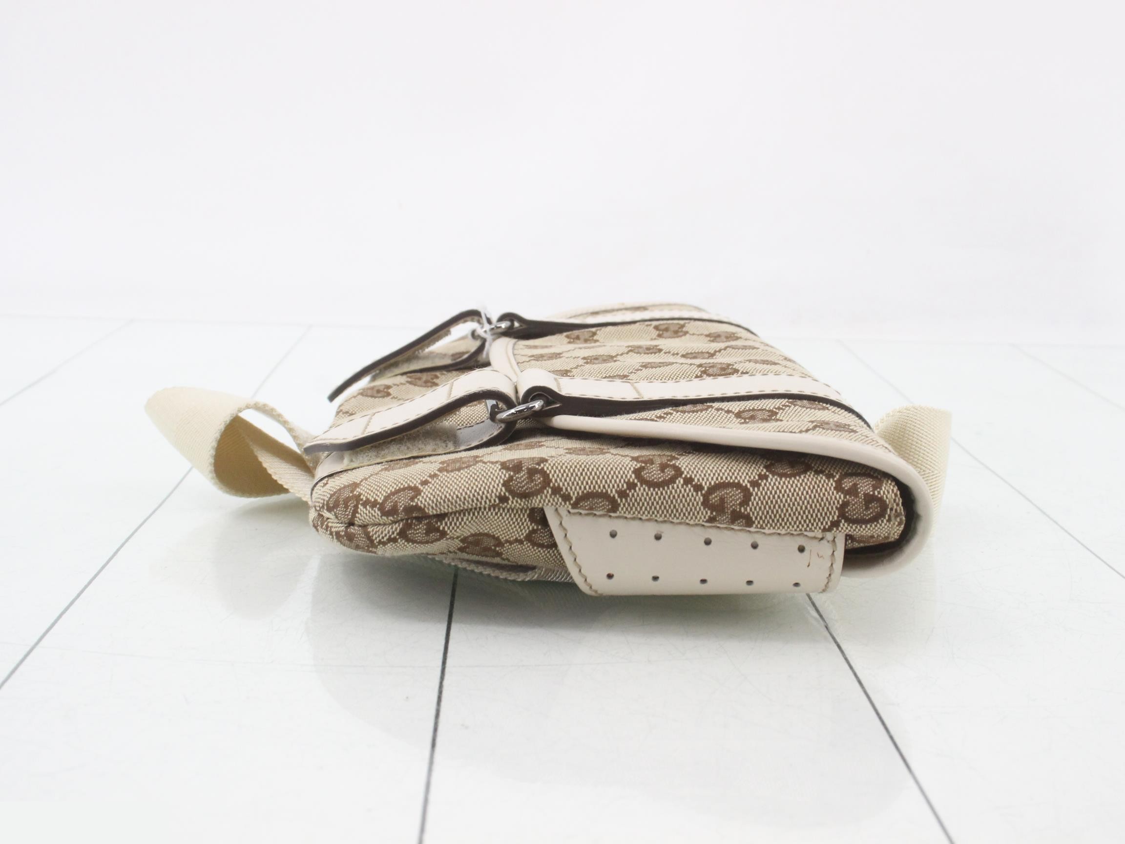 GG Canvas Waist Bag — view 3