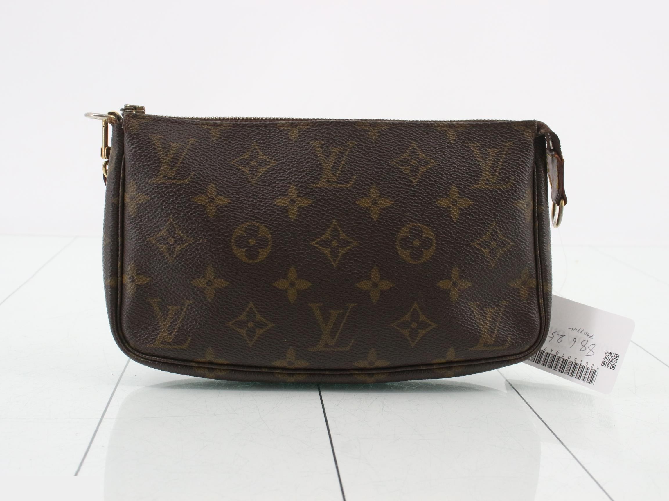Pochette Accessoires (old model)