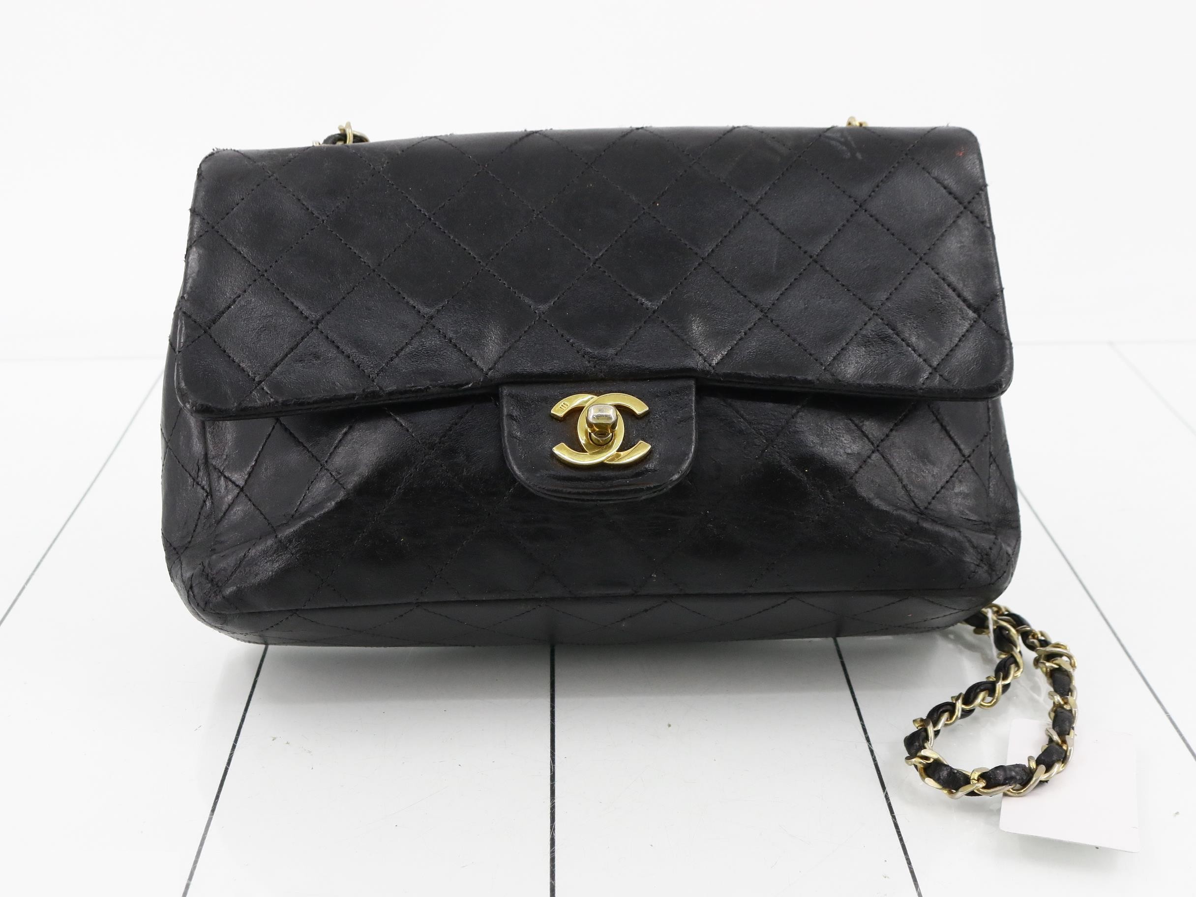 Matelassé Shoulder Bag