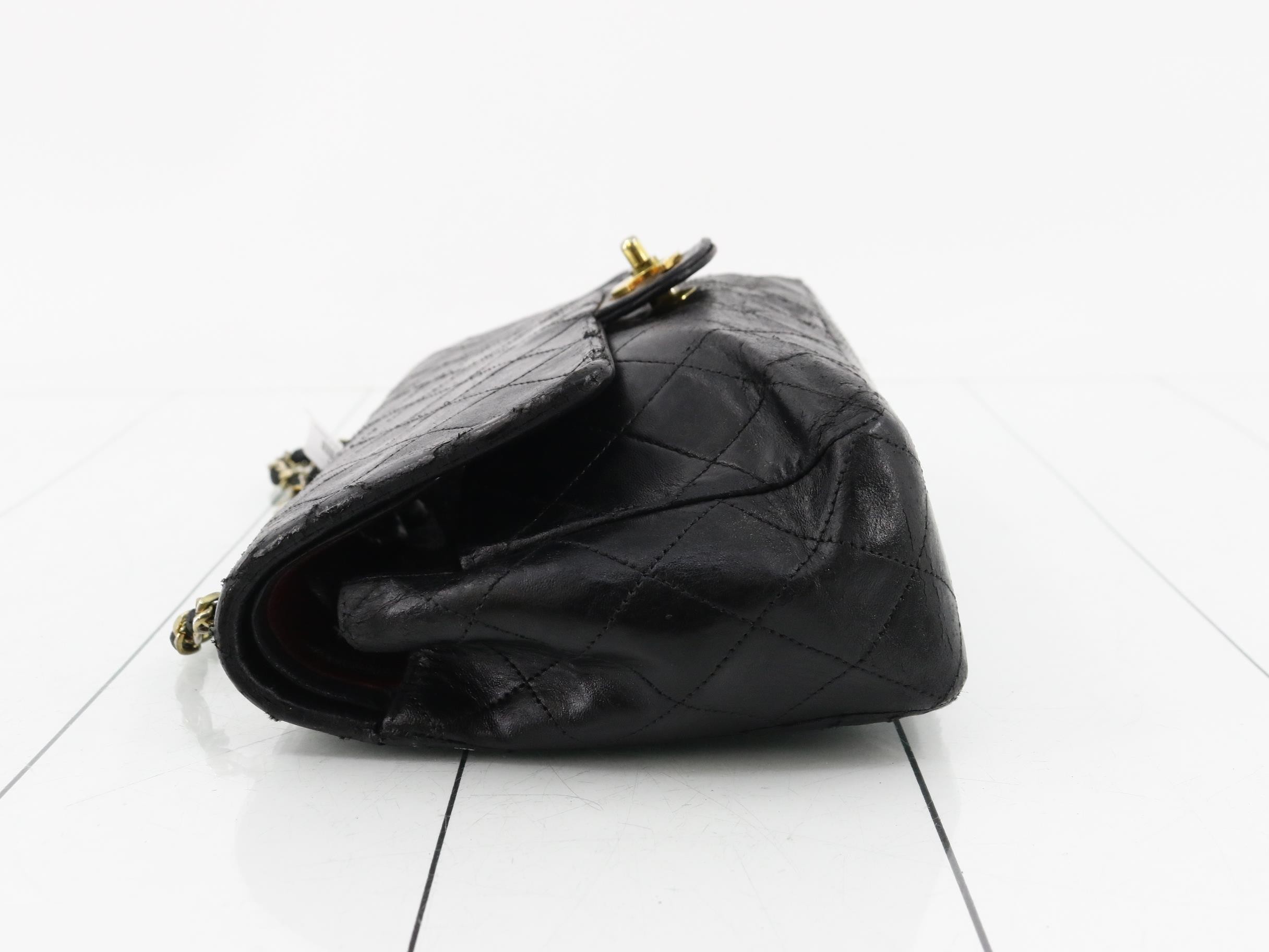 Matelassé Shoulder Bag — view 4