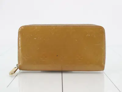 Long Wallet