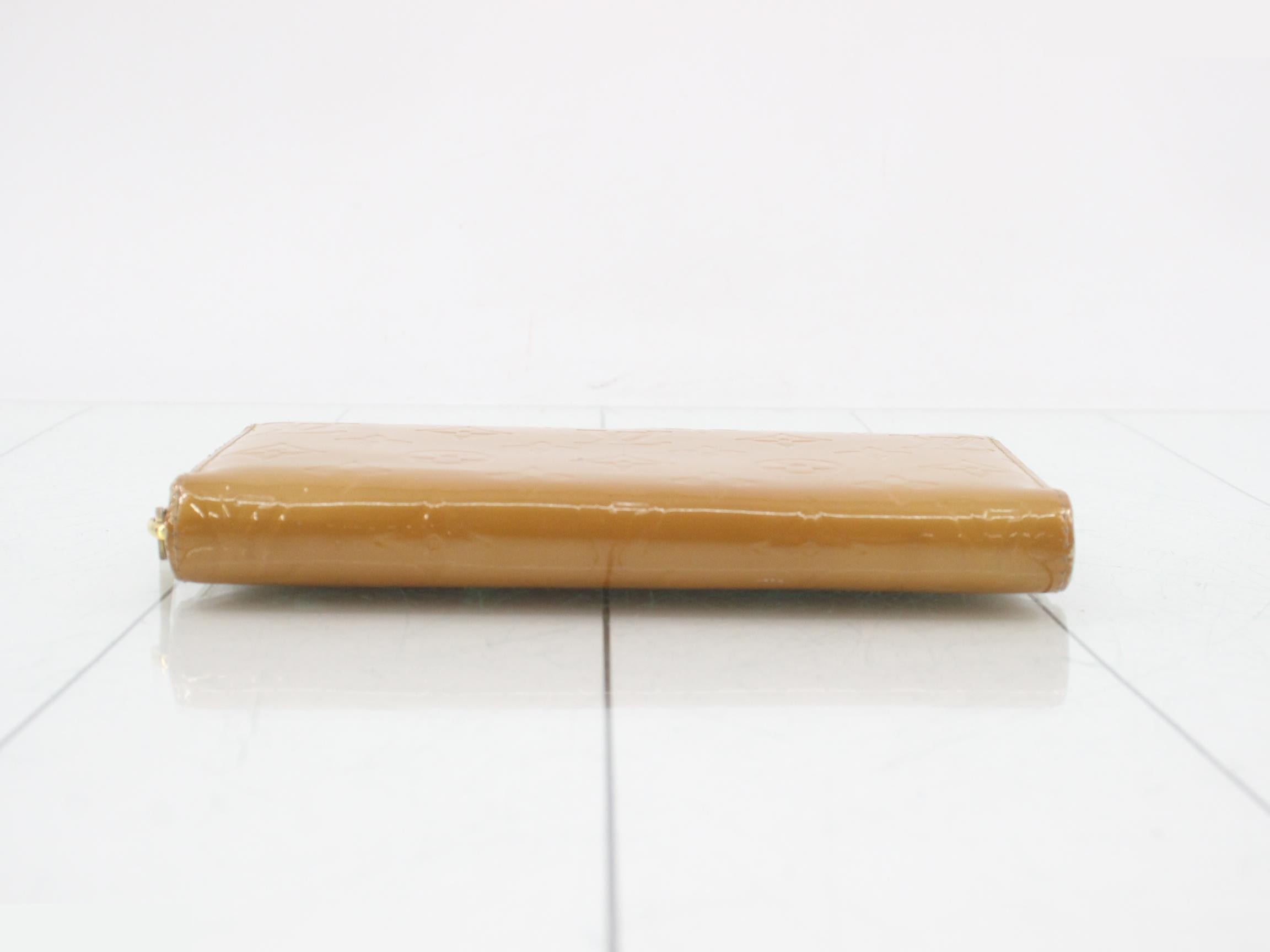 Long Wallet — view 3