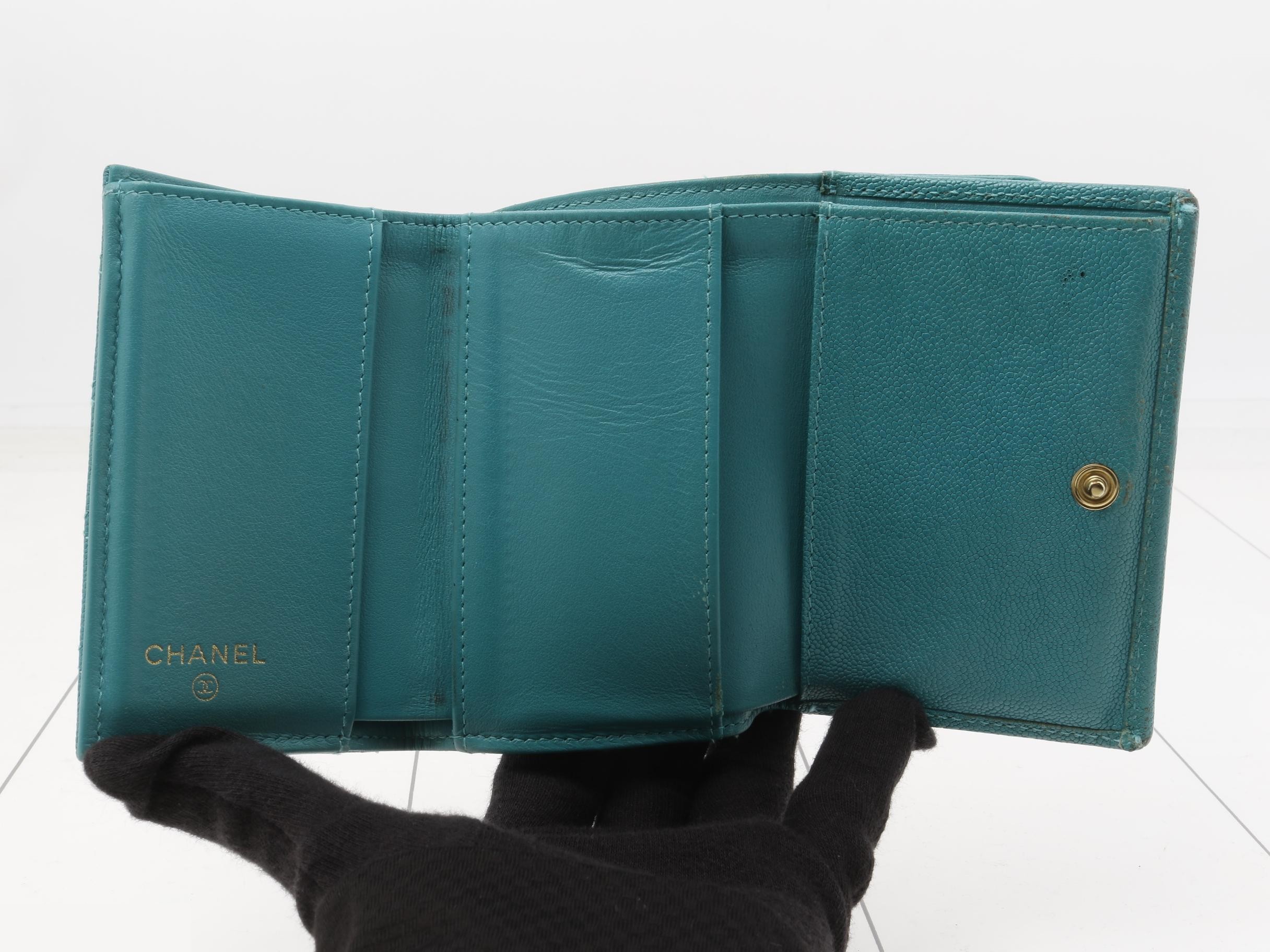 Caviar skin (bags) and wallets — view 4
