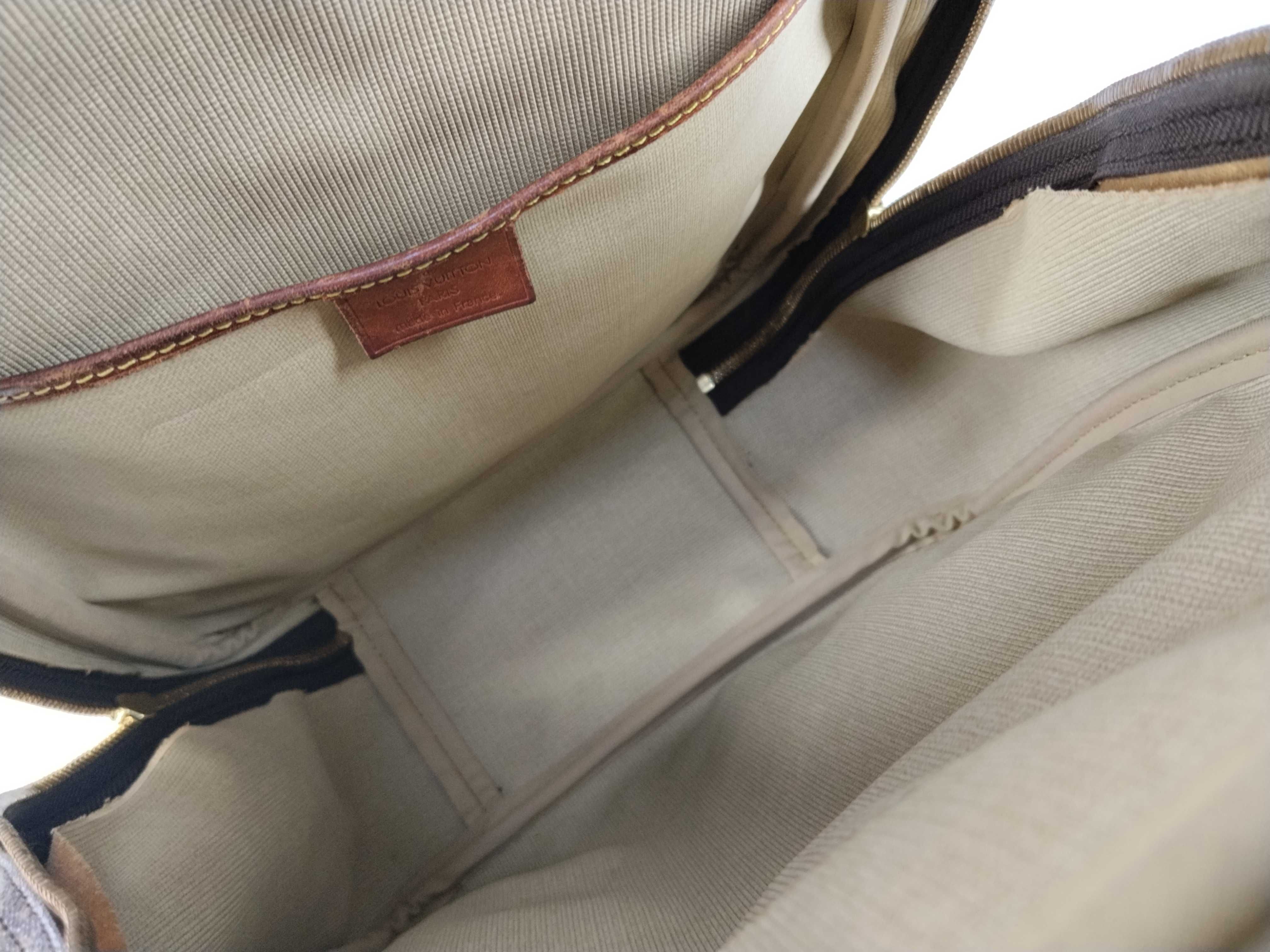 Monogram Louis Vuitton Monogram Excursion M41450 Handbag — view 9