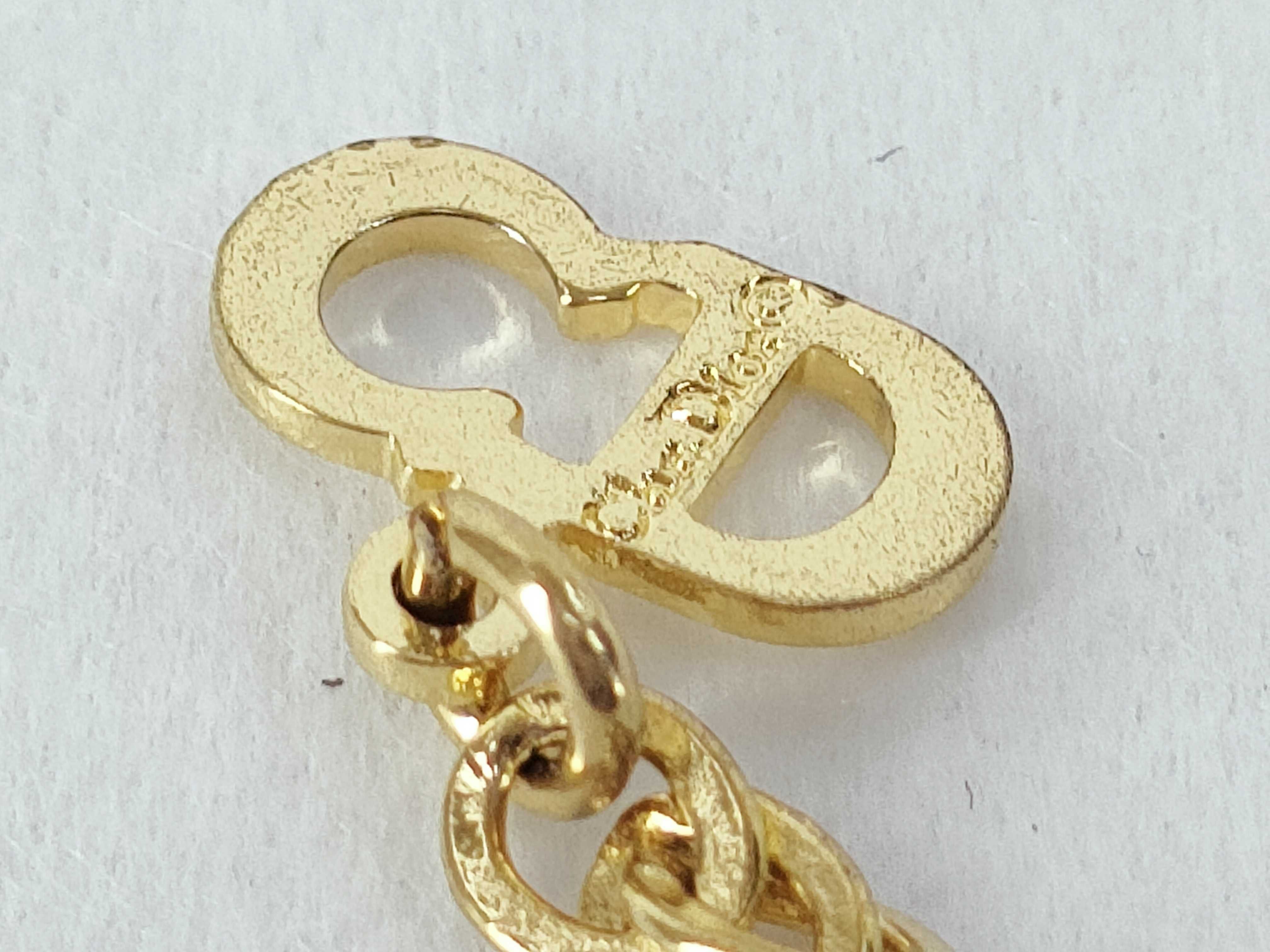 Trotter Oval Necklace — view 4