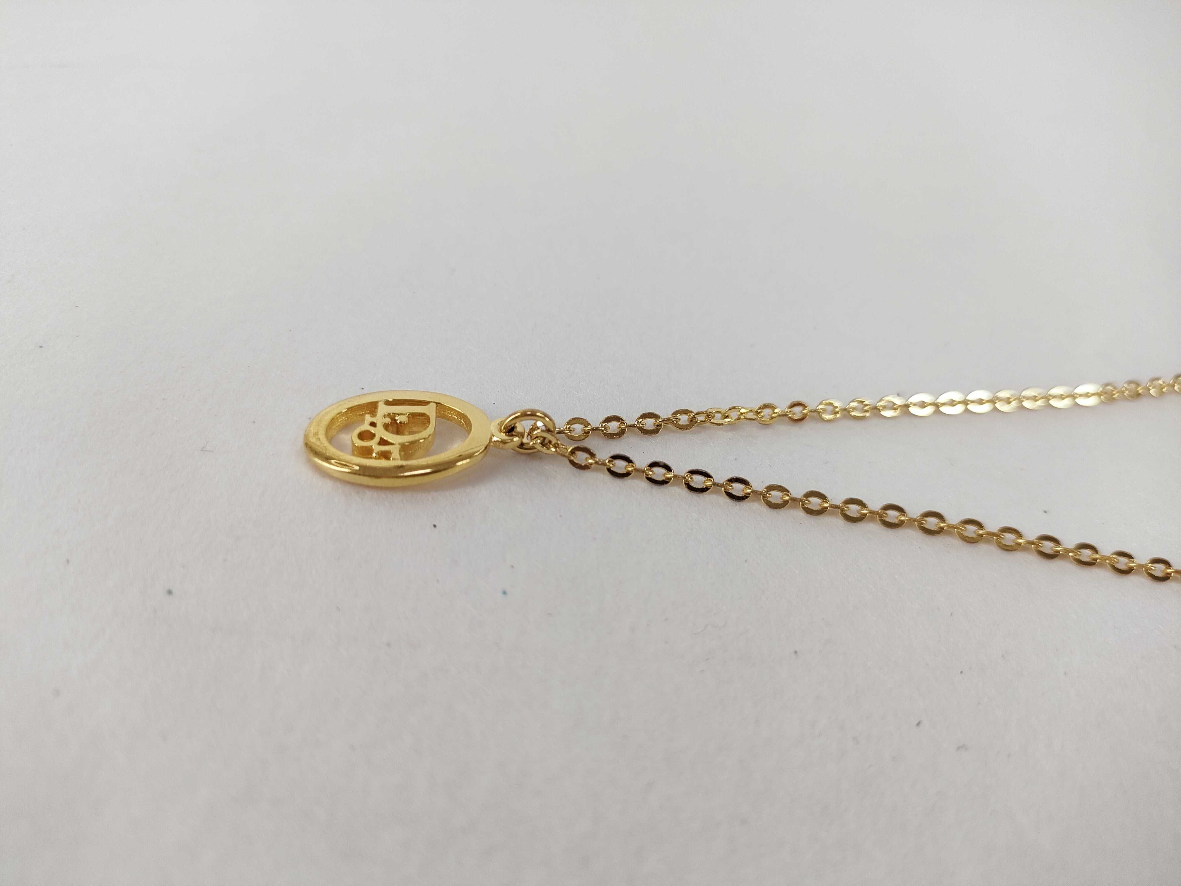 Trotter Oval Necklace — view 6