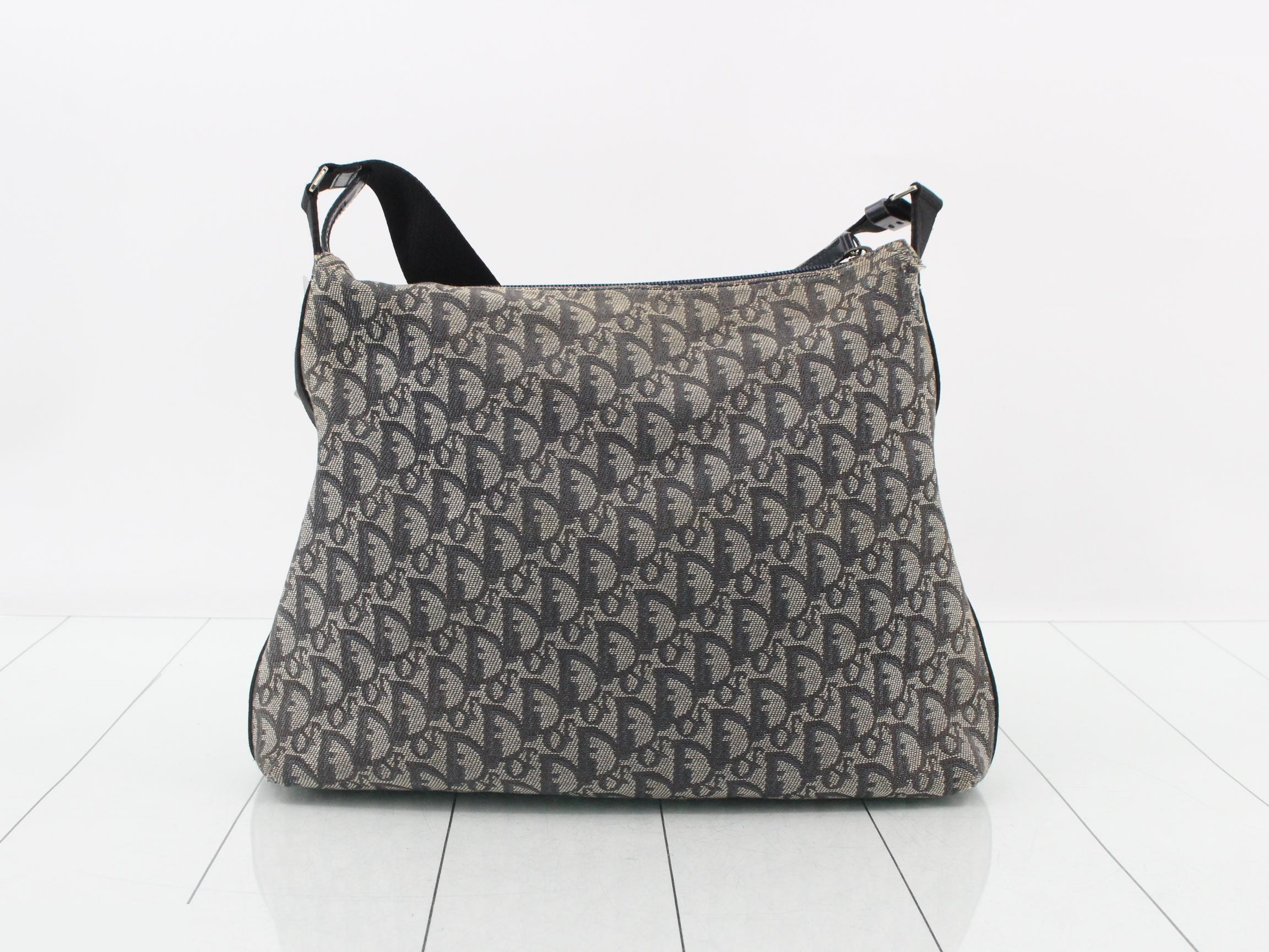Trotter (bag) - Shoulder bag — view 2