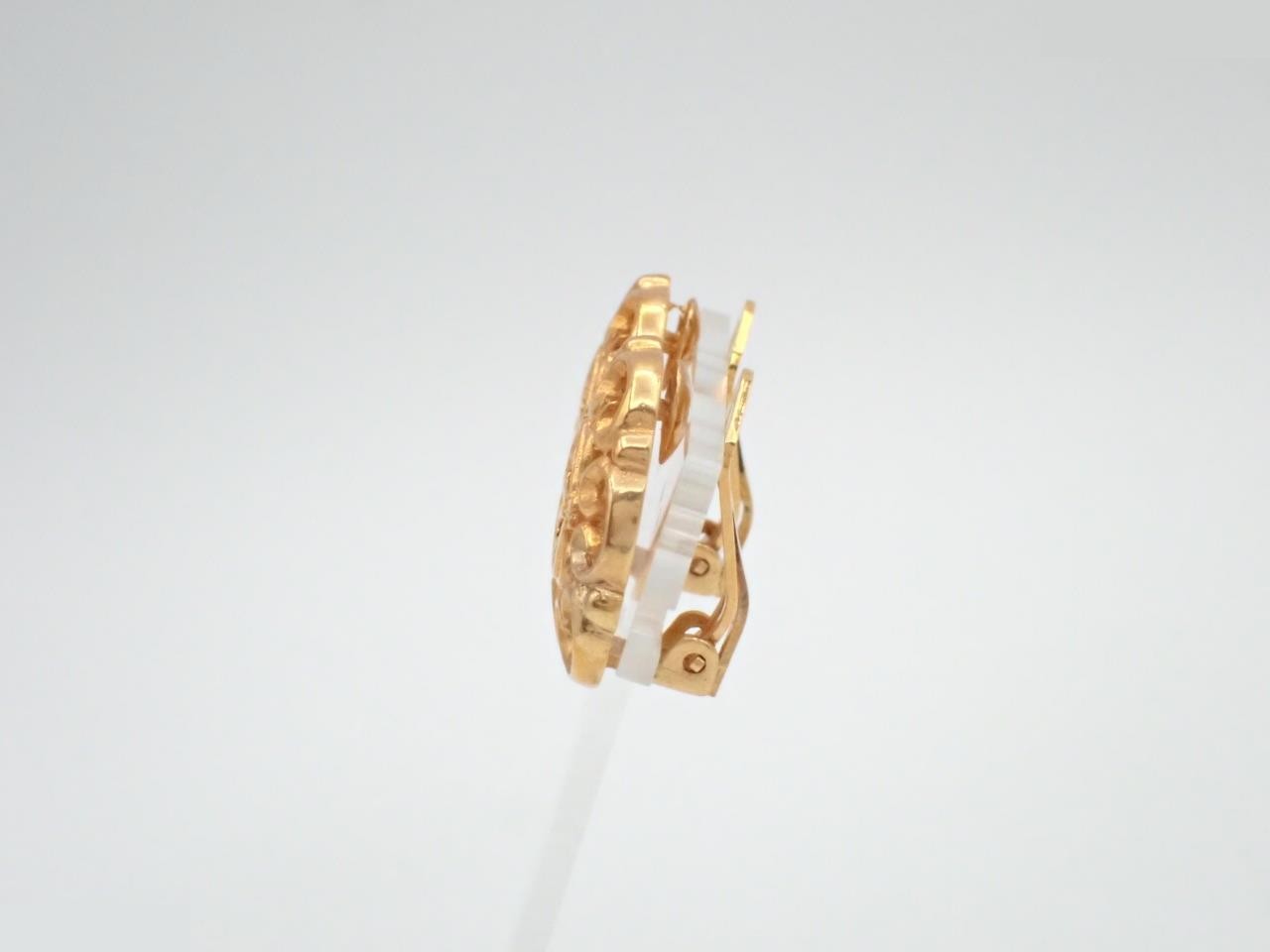 earrings — view 3
