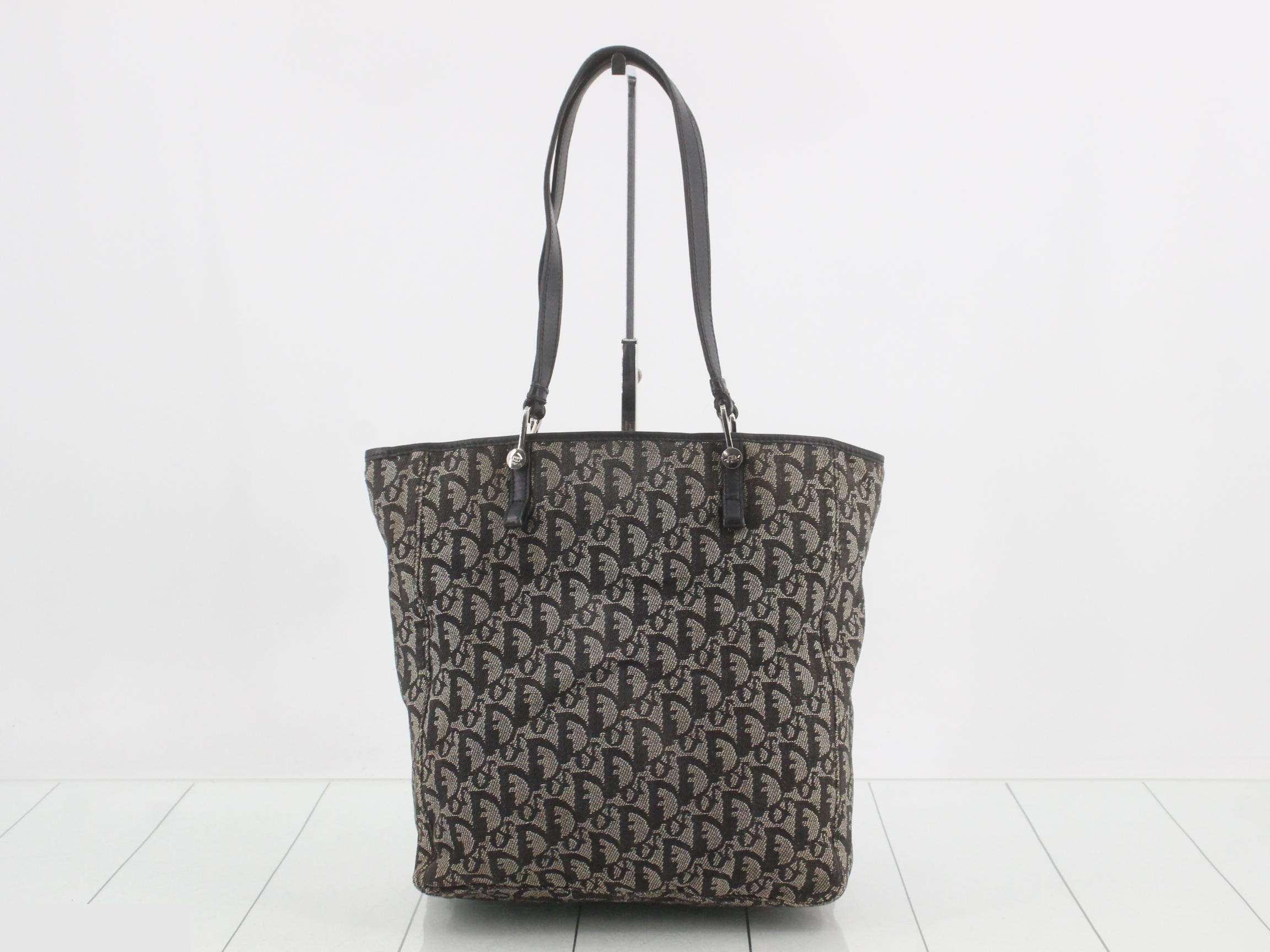 Other lines: Bags and tote bags — view 2