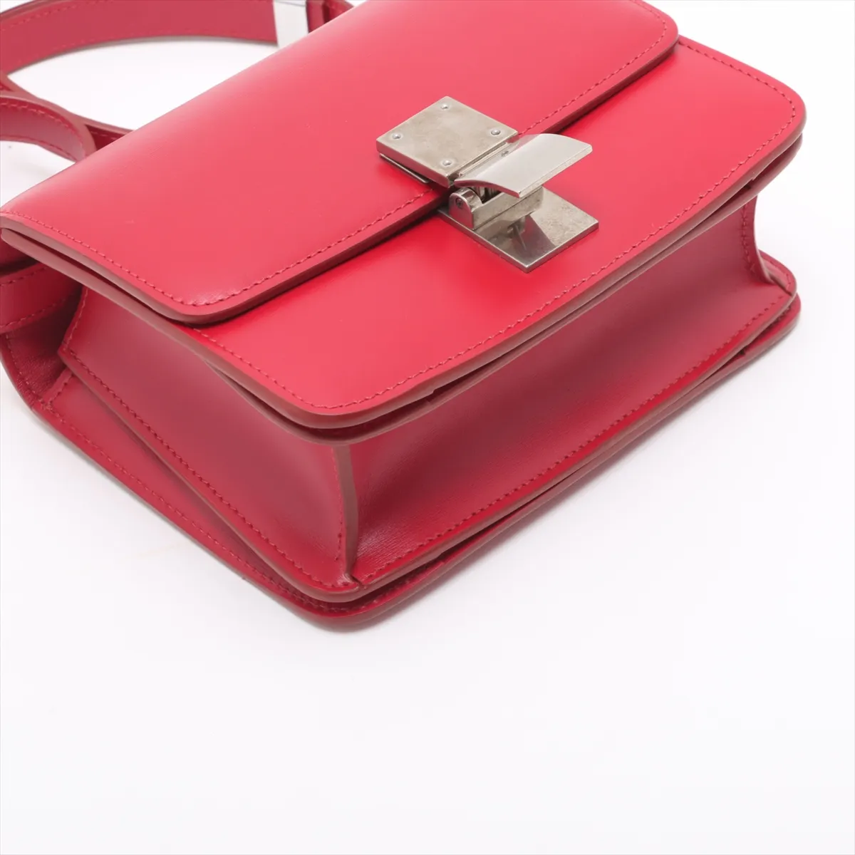 Classic Box Small Leather Shoulder Bag Red — view 4