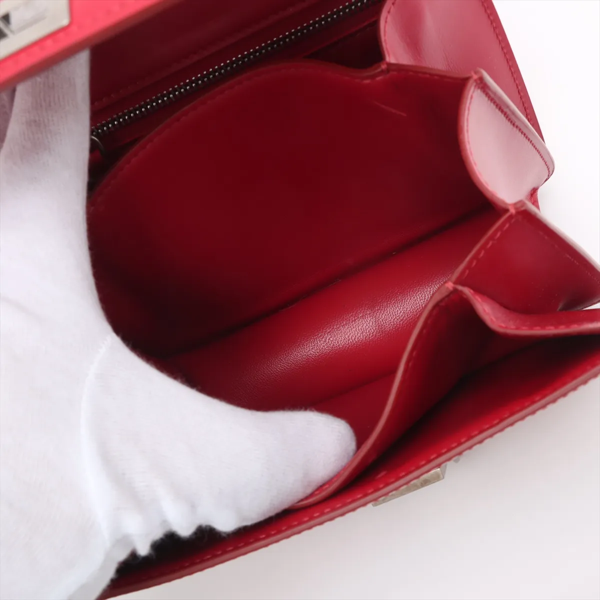 Classic Box Small Leather Shoulder Bag Red — view 7