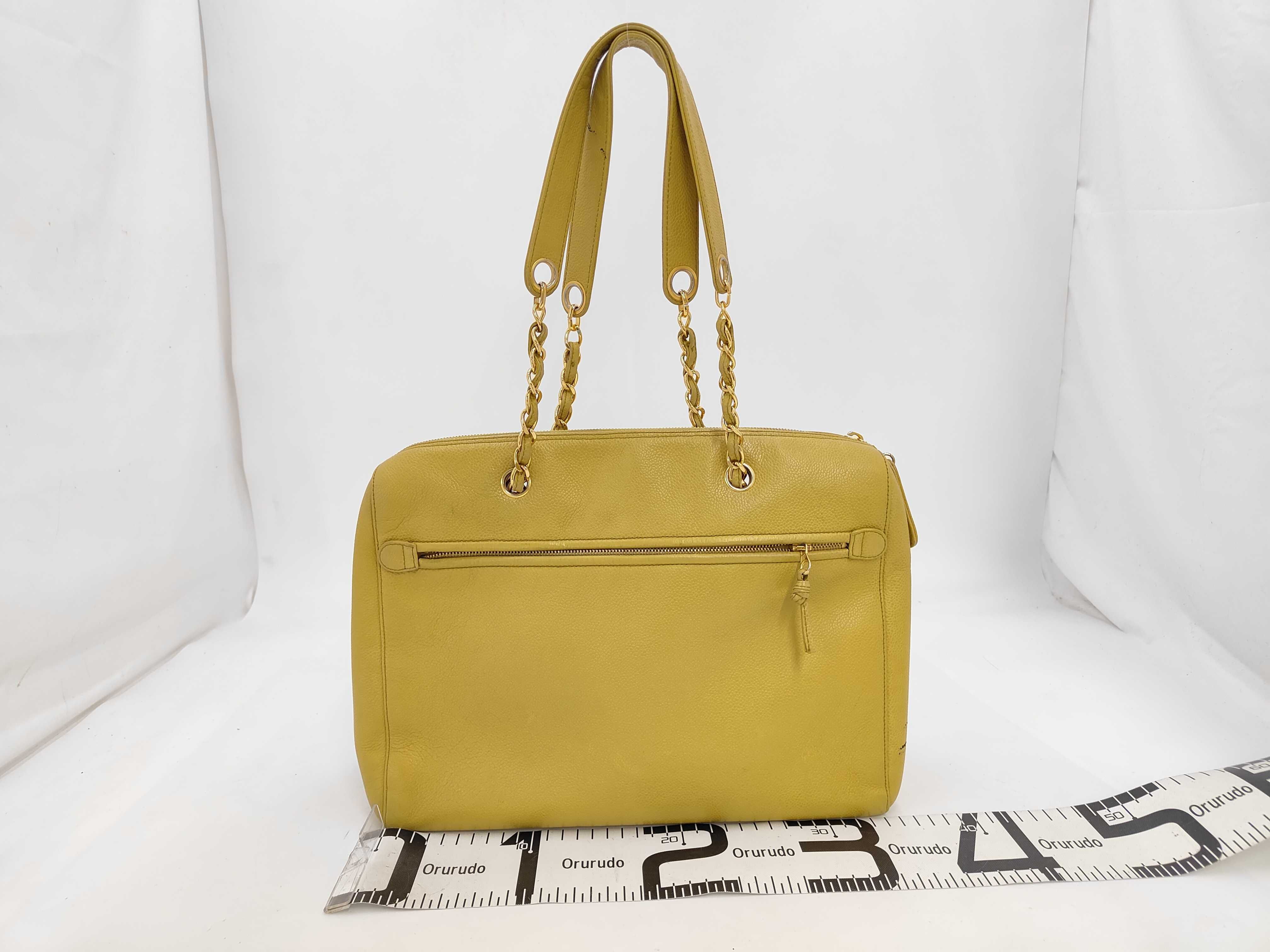 Caviar Skin Chain Tote 5329303 Yellow Tote Bag — view 2