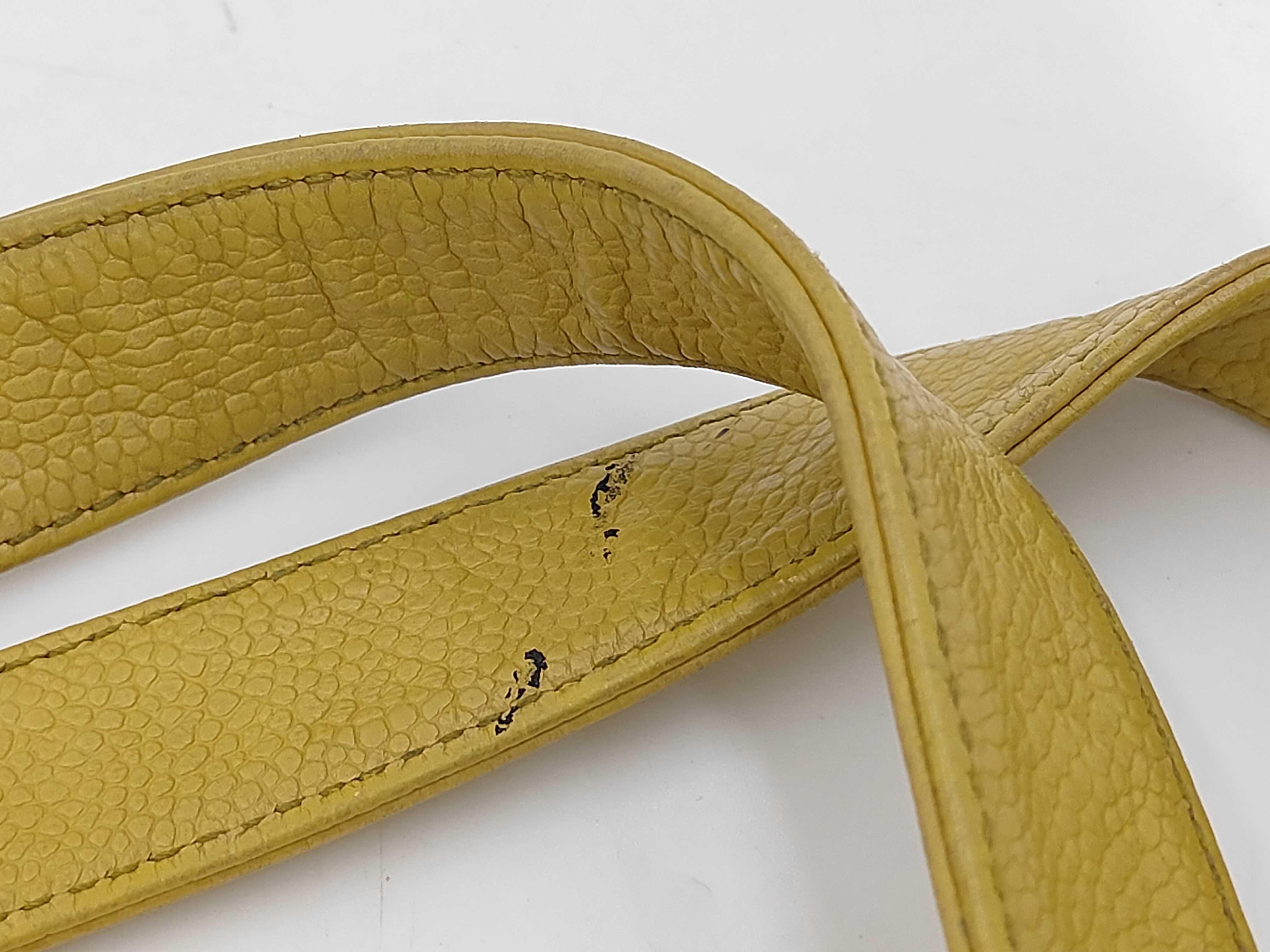 Caviar Skin Chain Tote 5329303 Yellow Tote Bag — view 6
