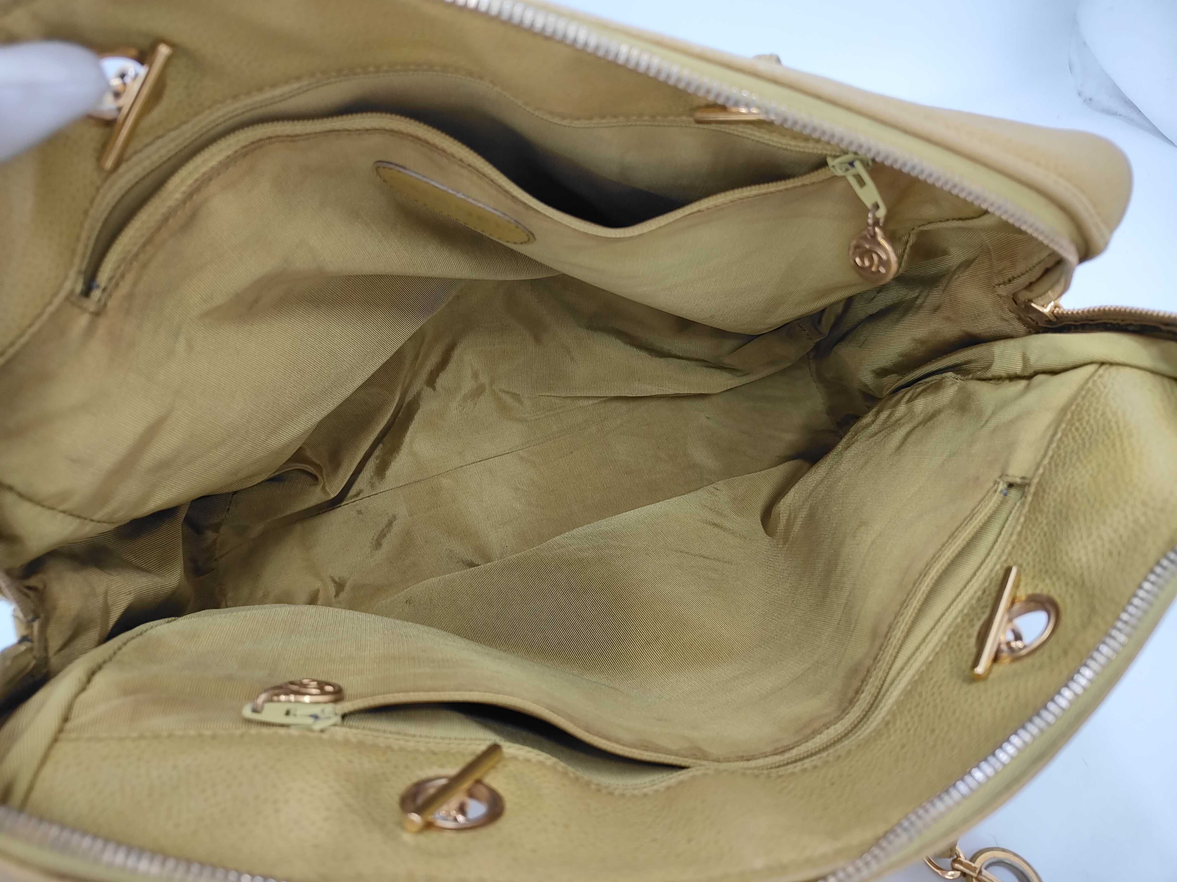 Caviar Skin Chain Tote 5329303 Yellow Tote Bag — view 9