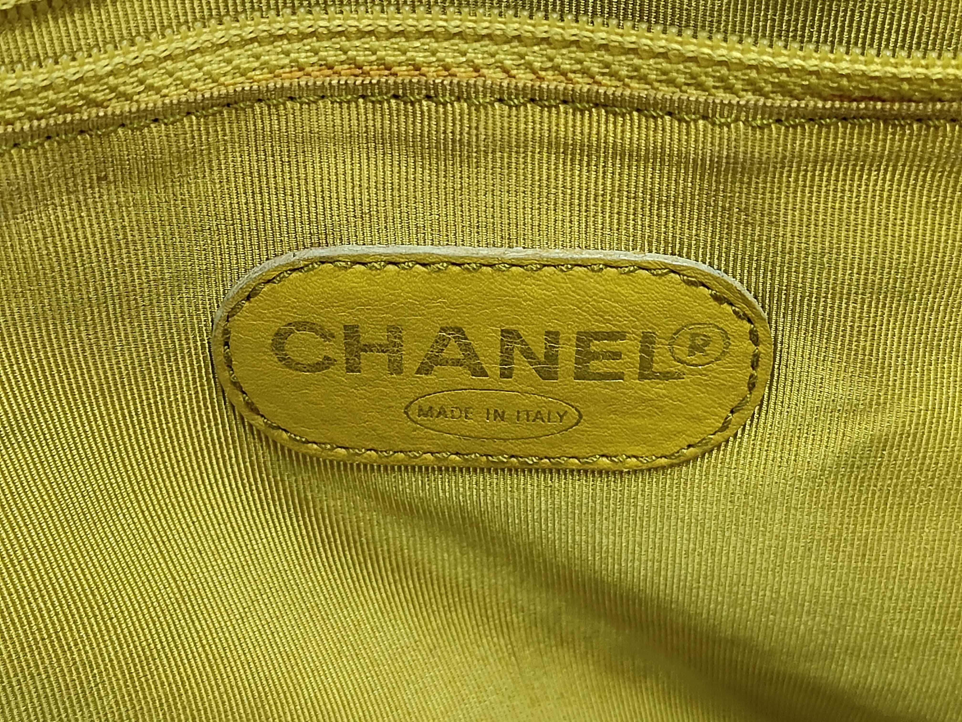 Caviar Skin Chain Tote 5329303 Yellow Tote Bag — view 10