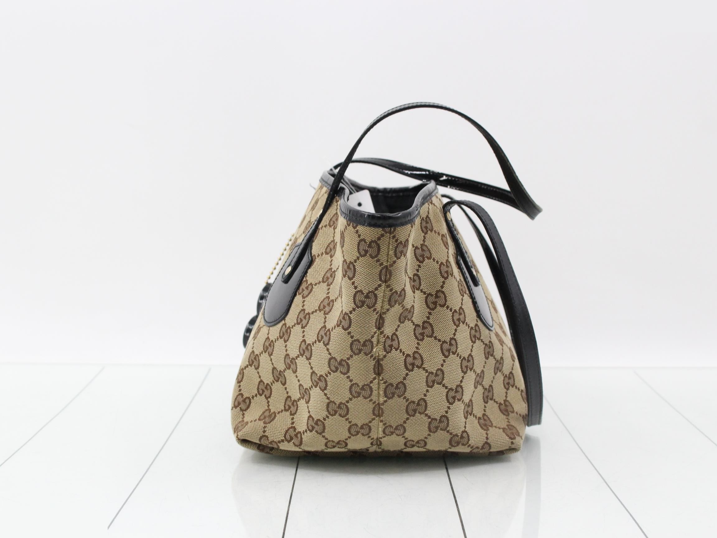GG Canvas (Bag) / Handbag — view 3