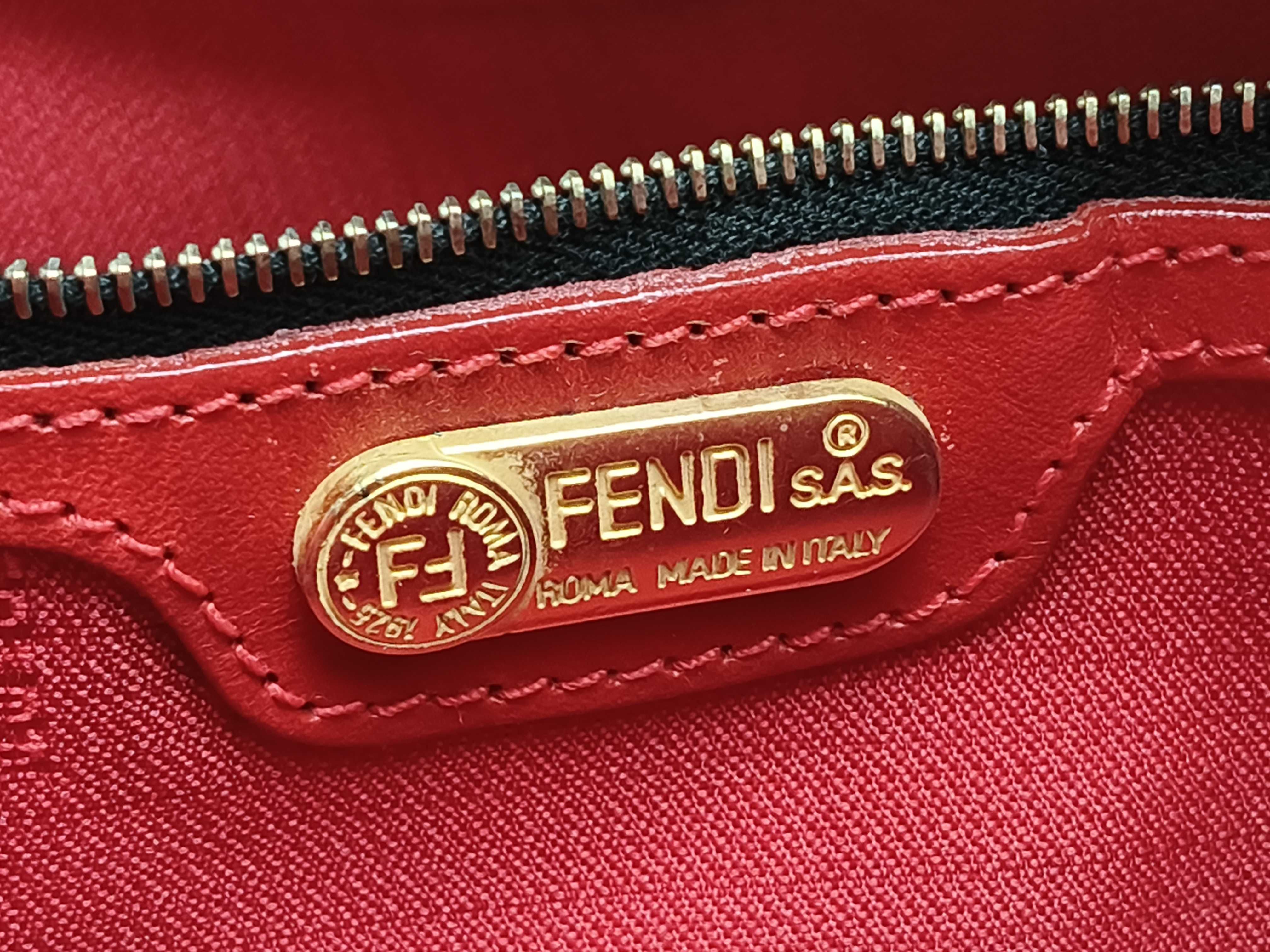 one shoulder bag — view 11