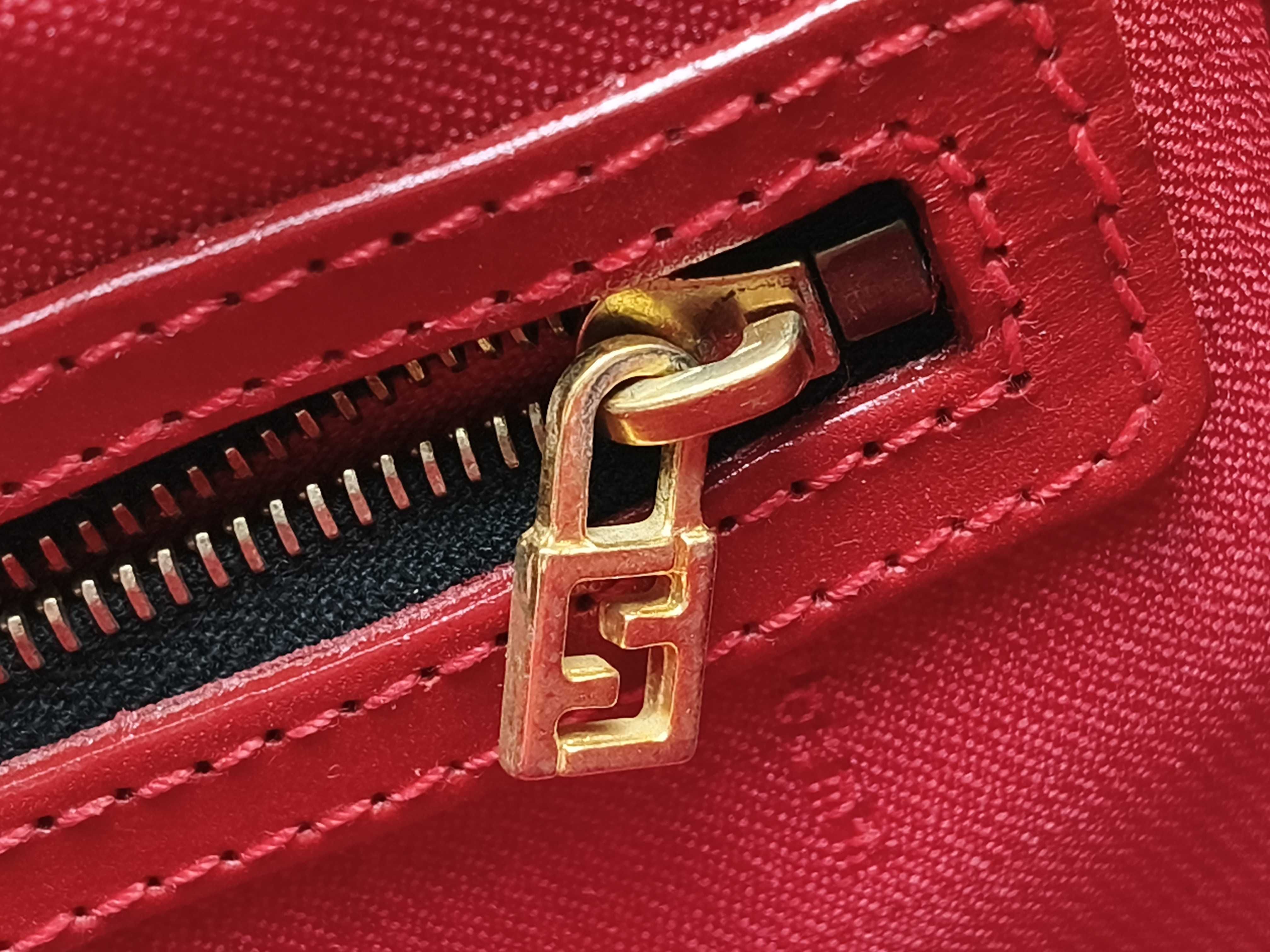 one shoulder bag — view 12