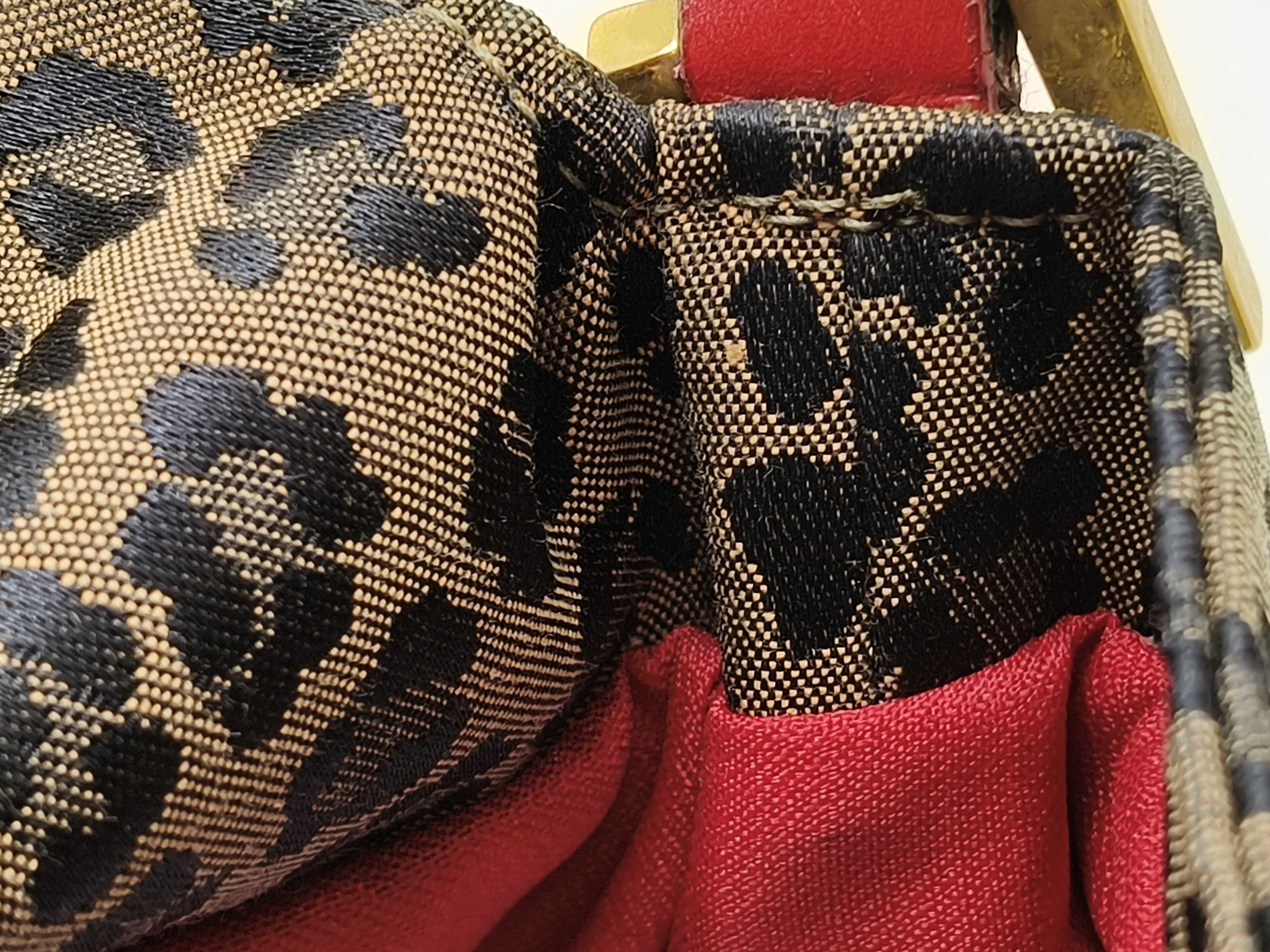 one shoulder bag — view 8