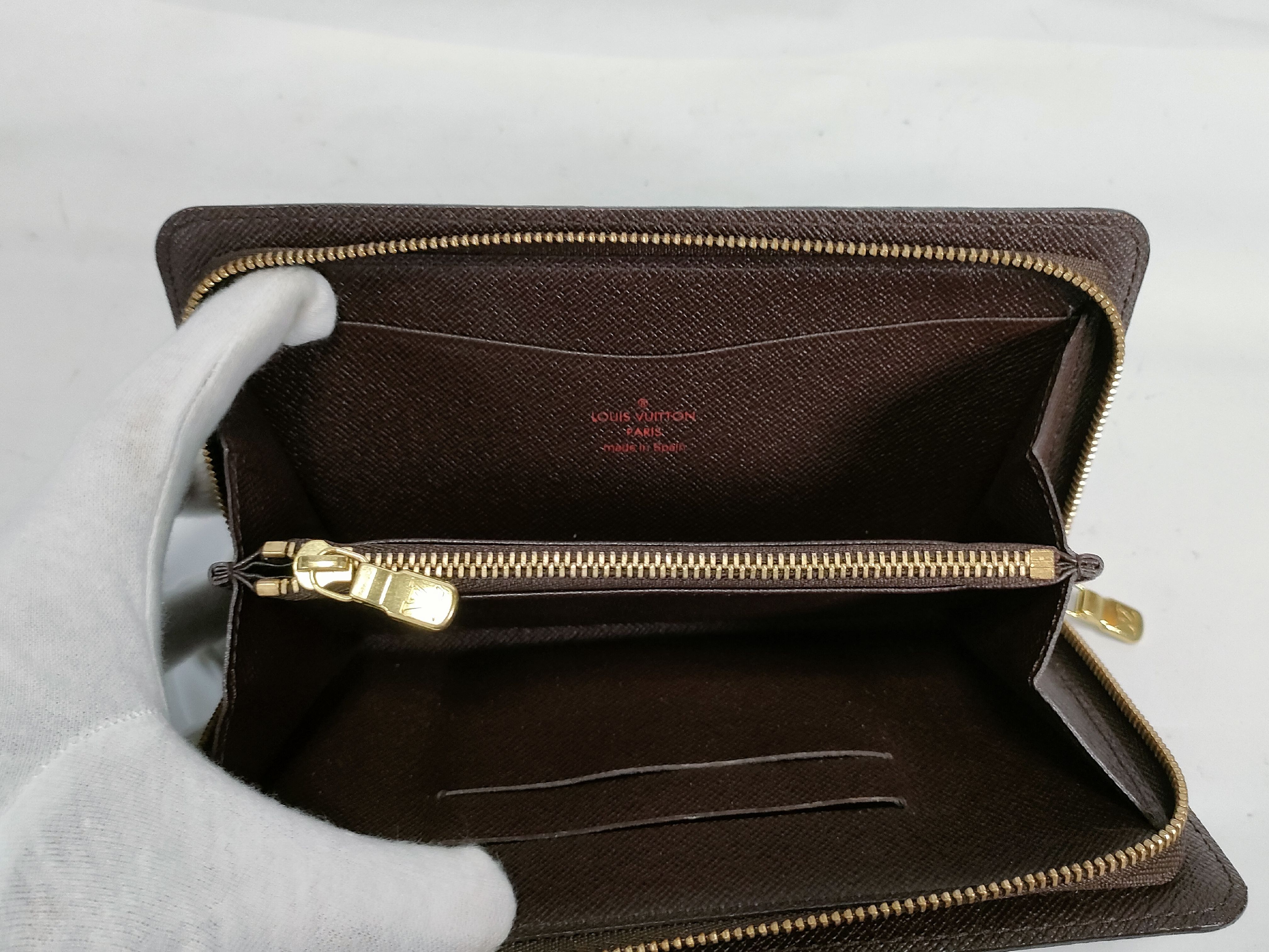 Damier Zippy Wallet — view 8
