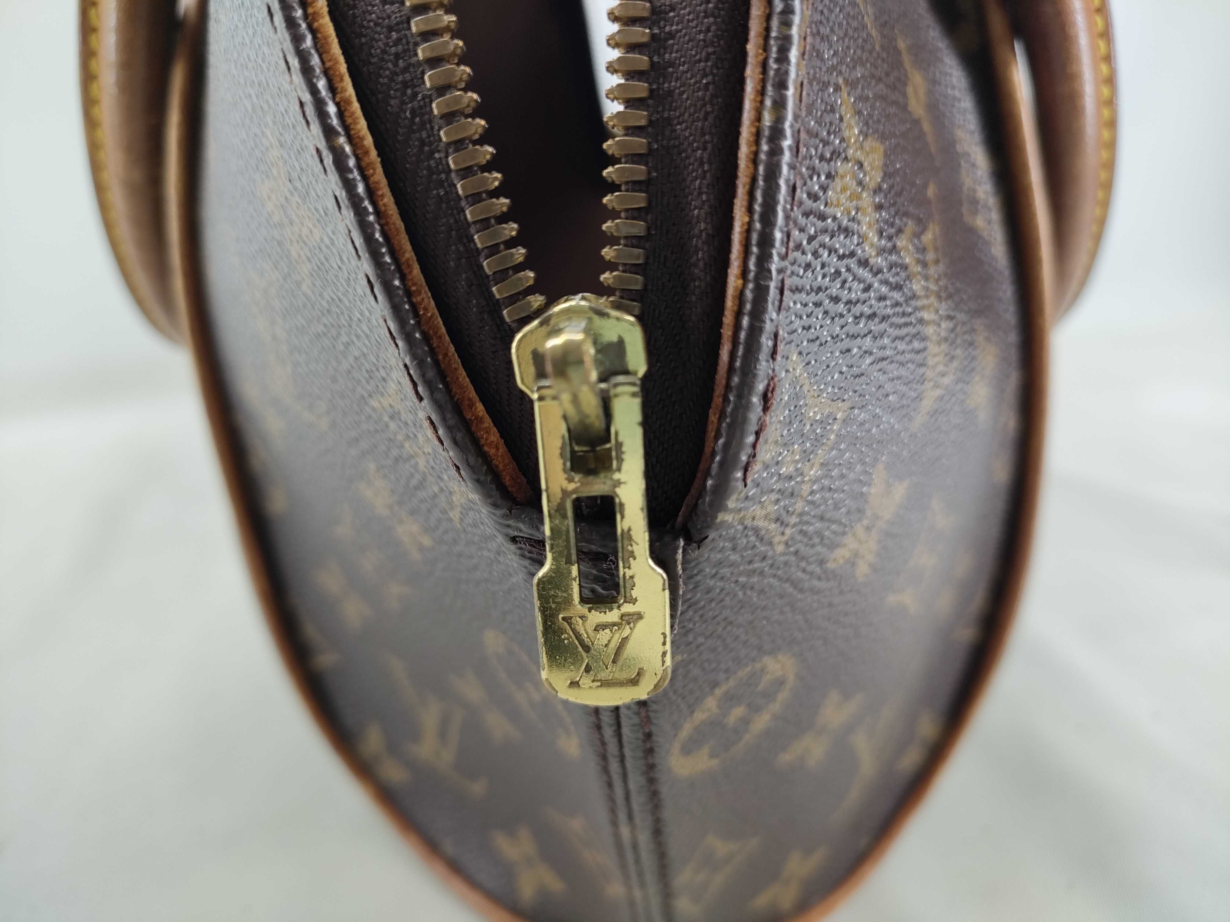 Monogram LOUIS VUITTON Monogram Bag Handbag — view 15