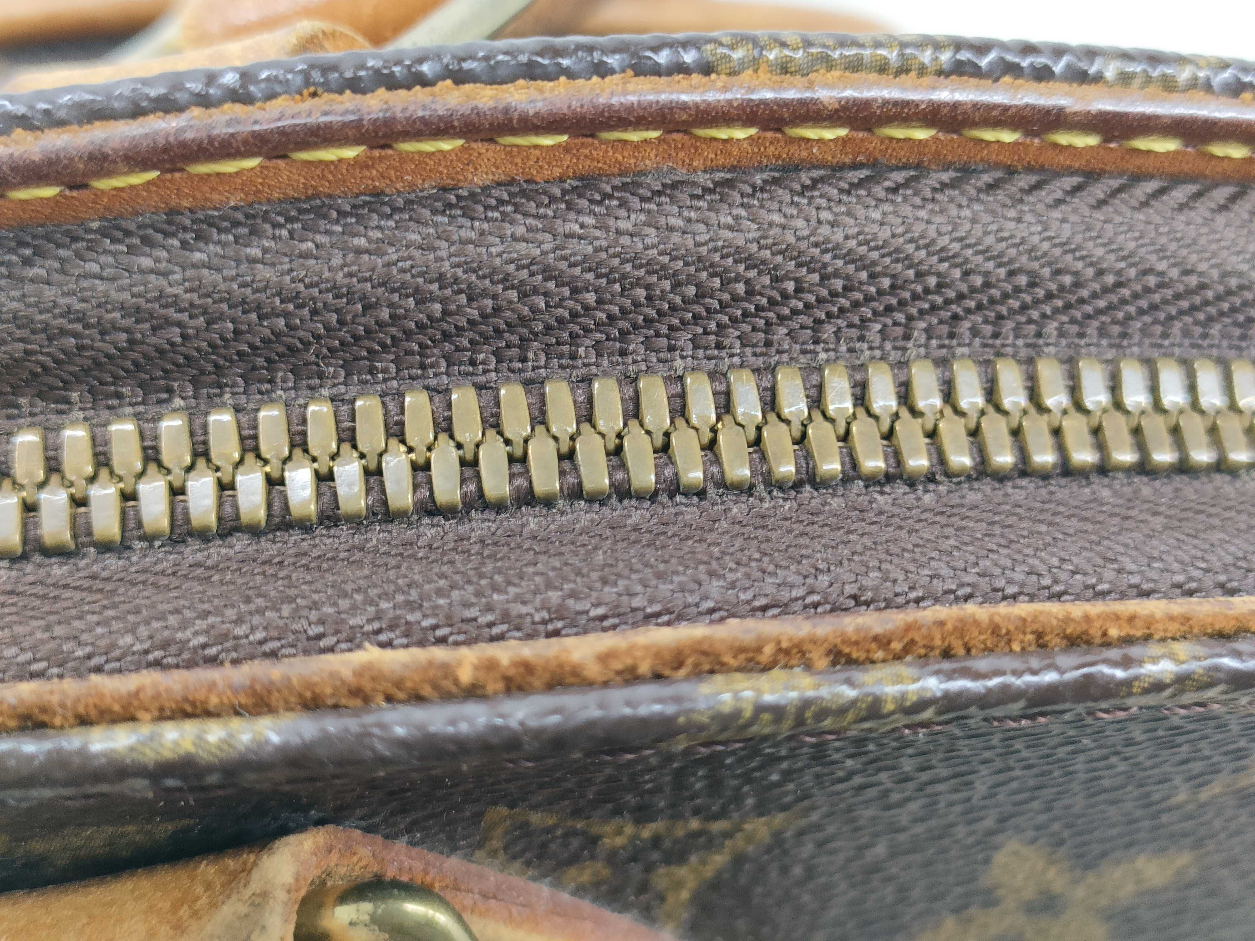 Monogram LOUIS VUITTON Monogram Bag Handbag — view 8