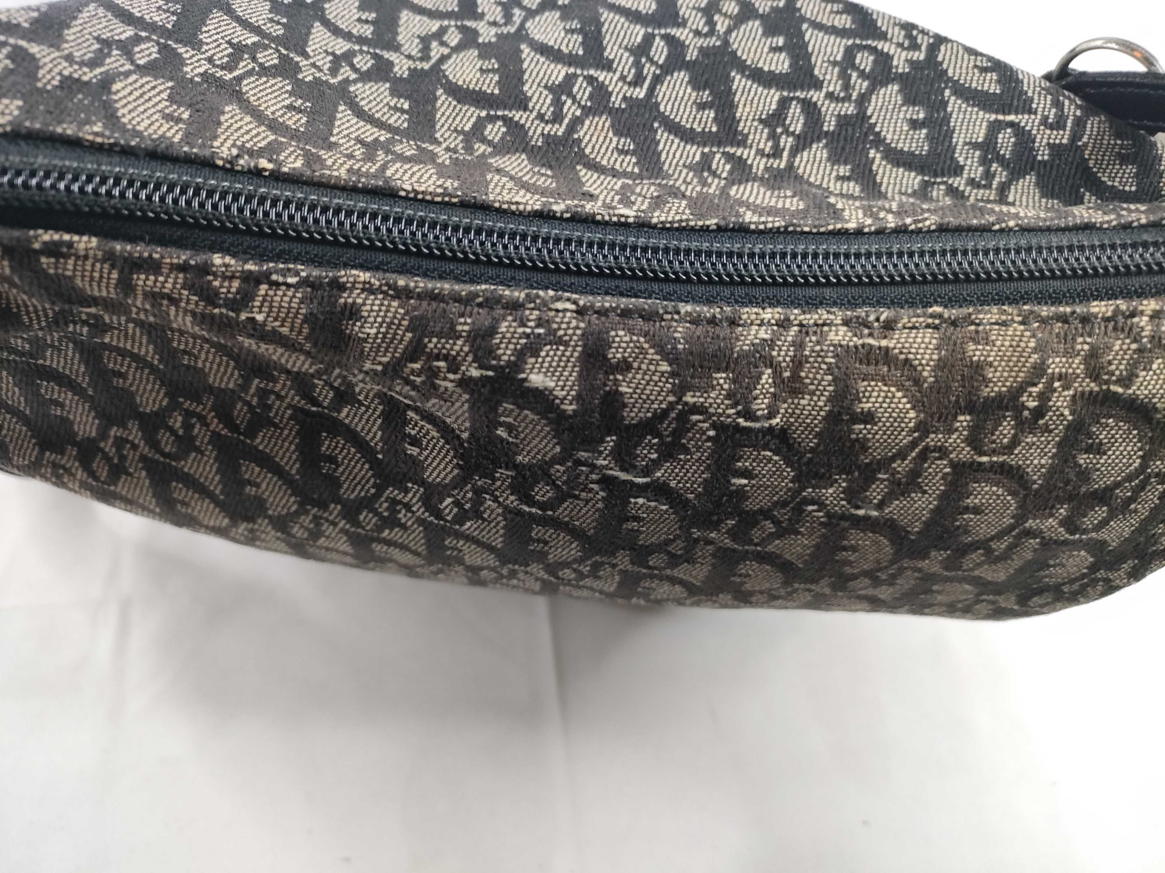 Trotter Christian Shoulder Bag Christian Trotter Crossbody Canvas Shoulder Bag Grey — view 9