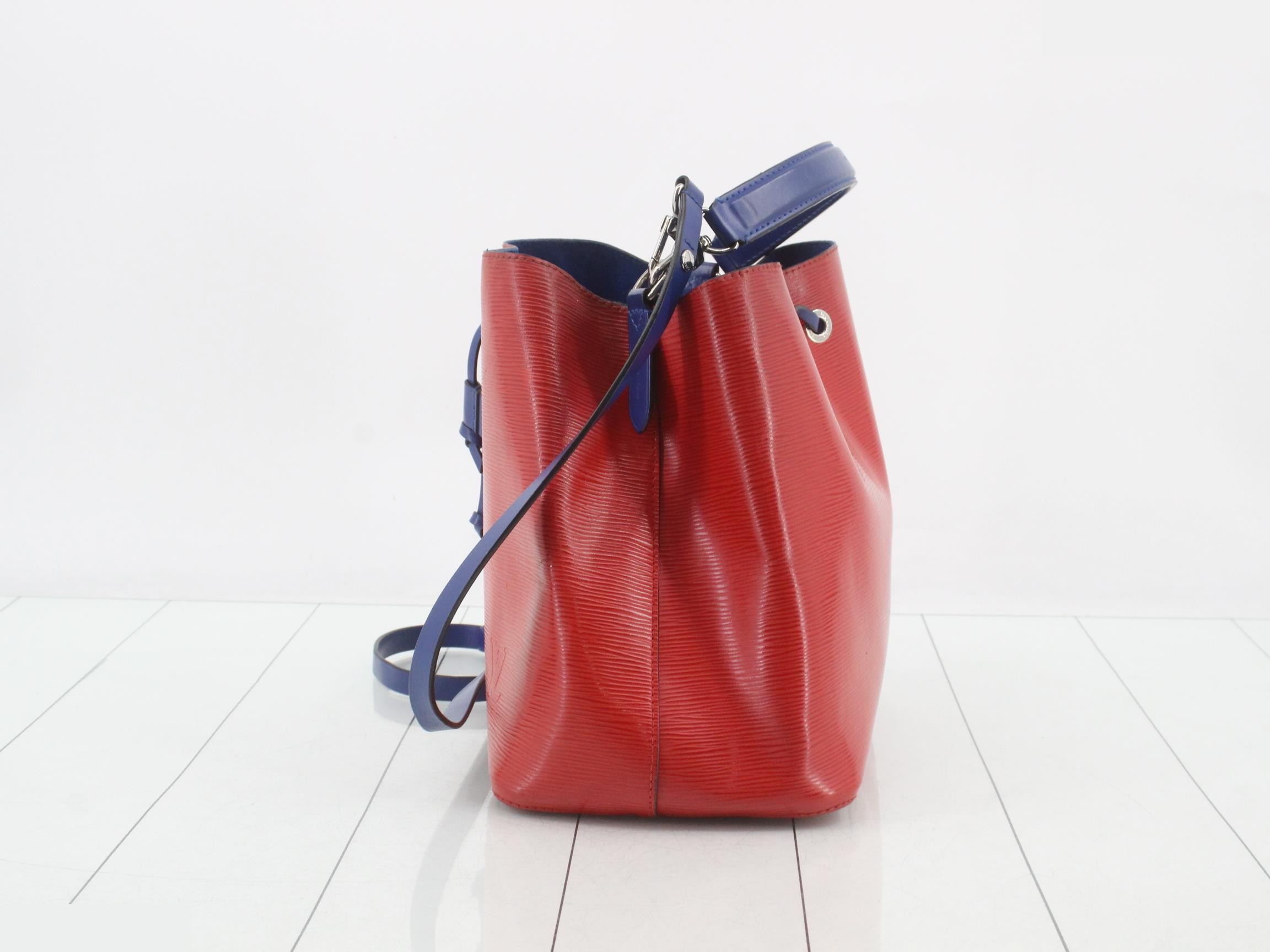 M54365 NeoNoe Coquelicot x Blue with Shoulder Strap — view 3