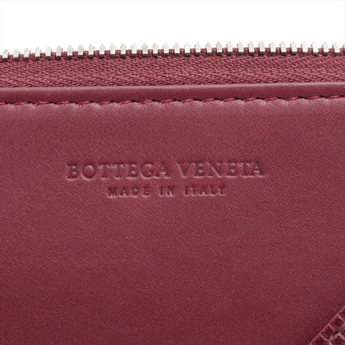 Marco Polo Leather Round Zip Wallet Red — view 9