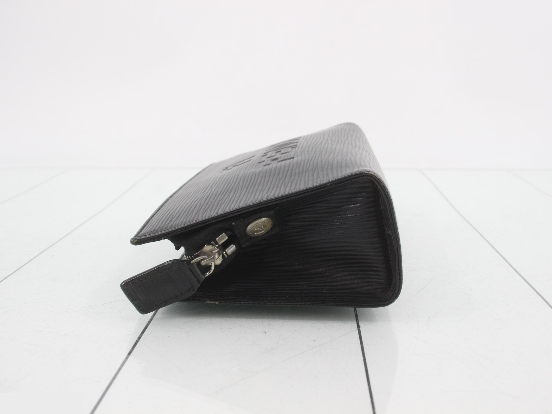 Other lines - Bags/Clutch bags - Logo embossed — view 4