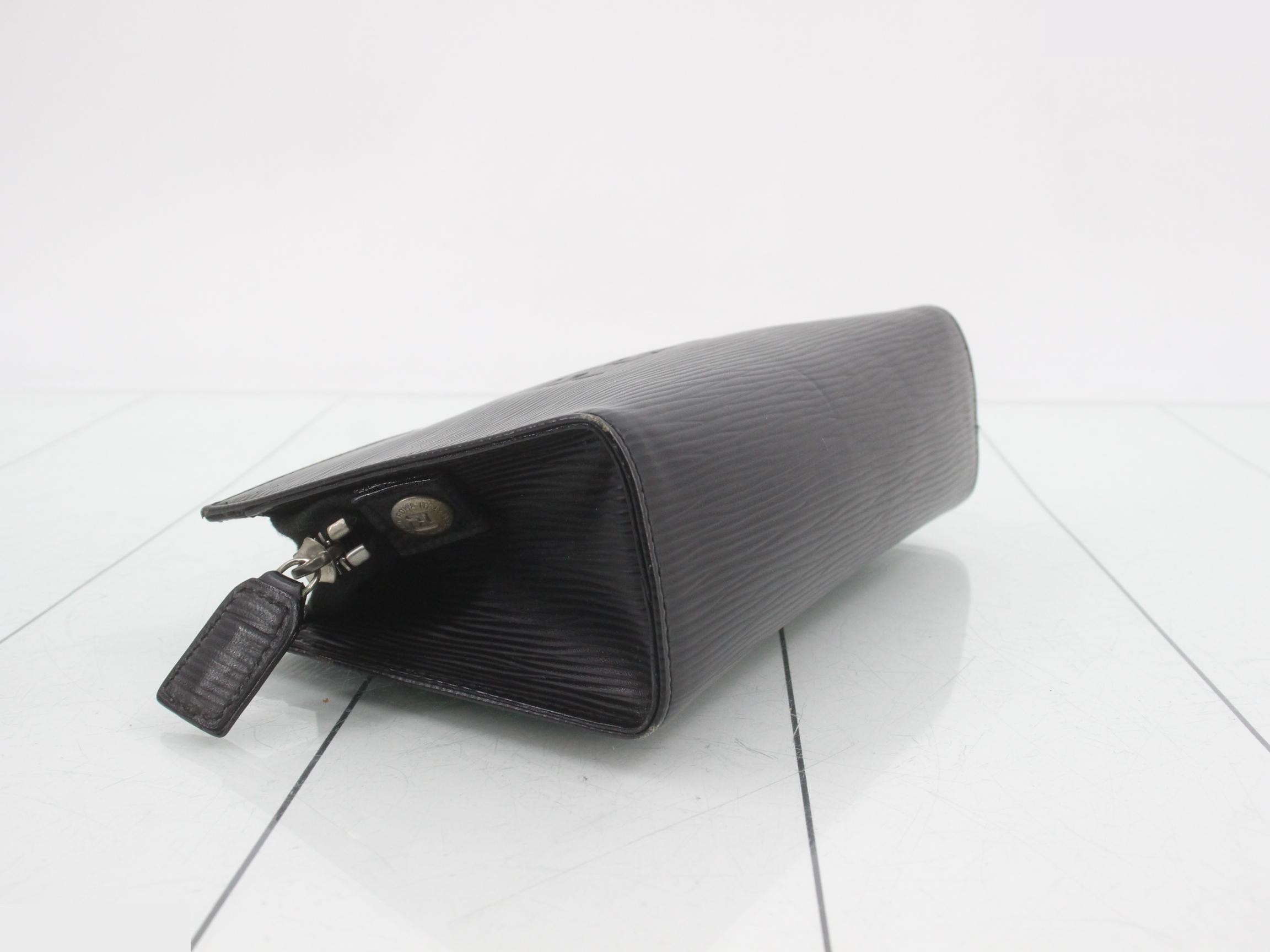 Other lines - Bags/Clutch bags - Logo embossed — view 5
