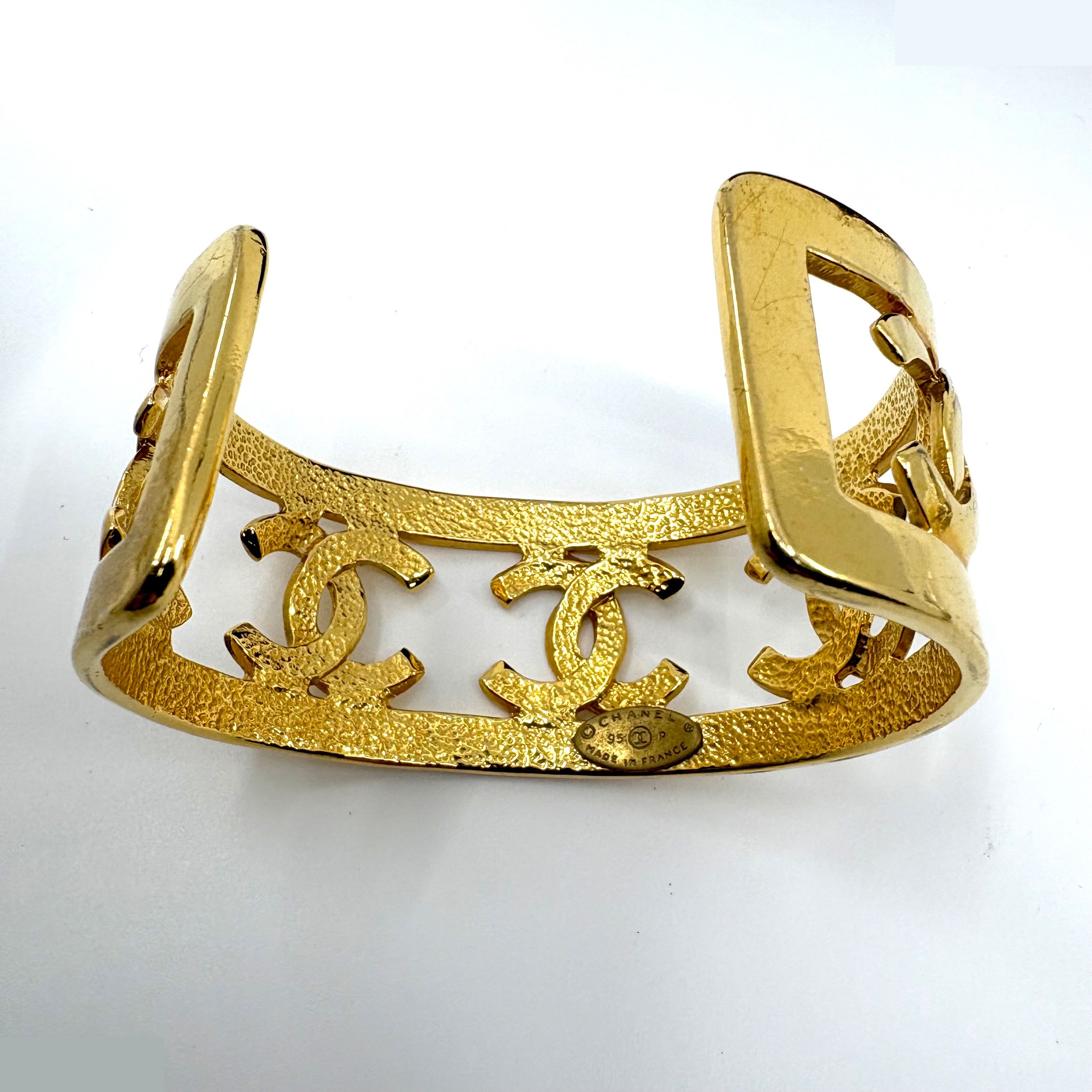 Icon Series (Precious Metals) - Bracelet/Bangle (Metal) 95P — view 4