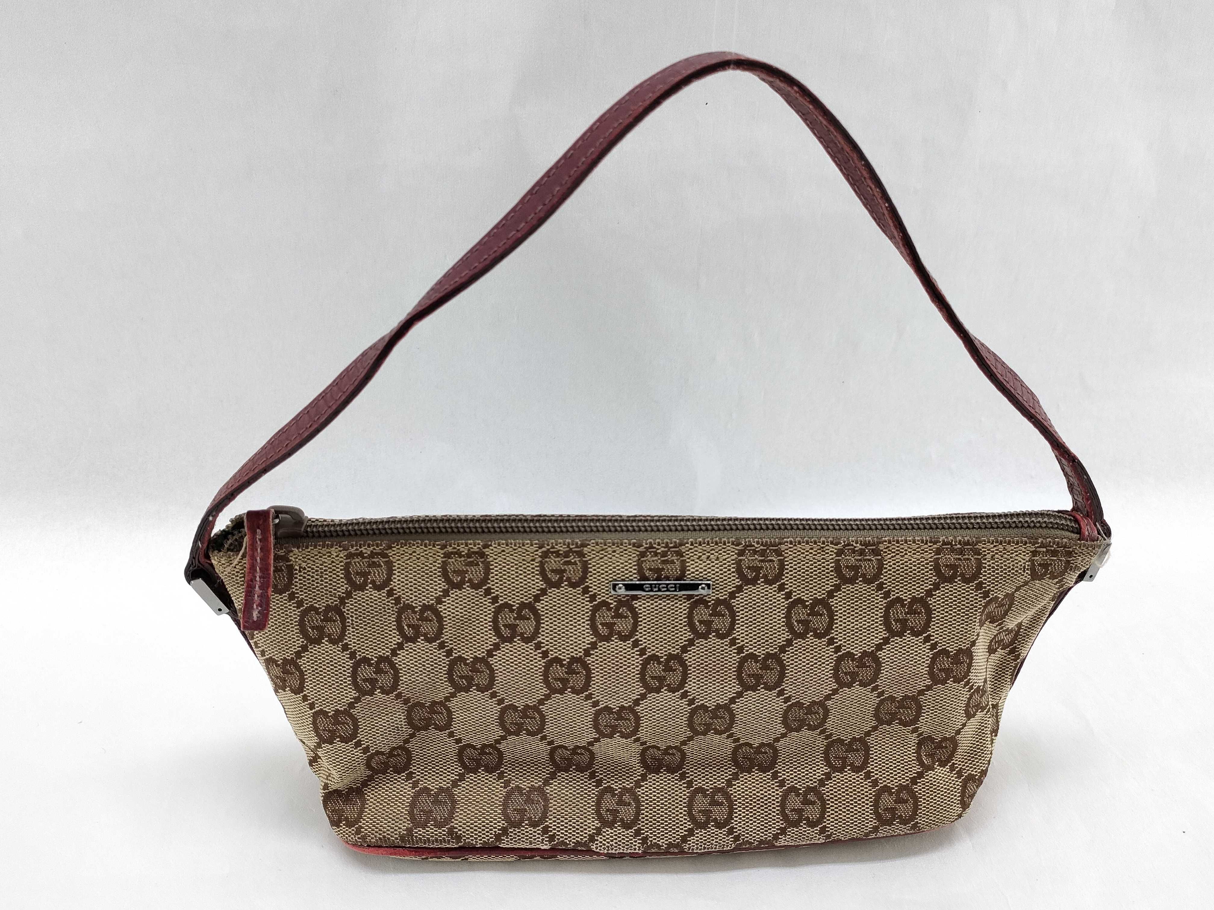 GG Canvas Accessory Pouch Handbag GG Canvas Handbag