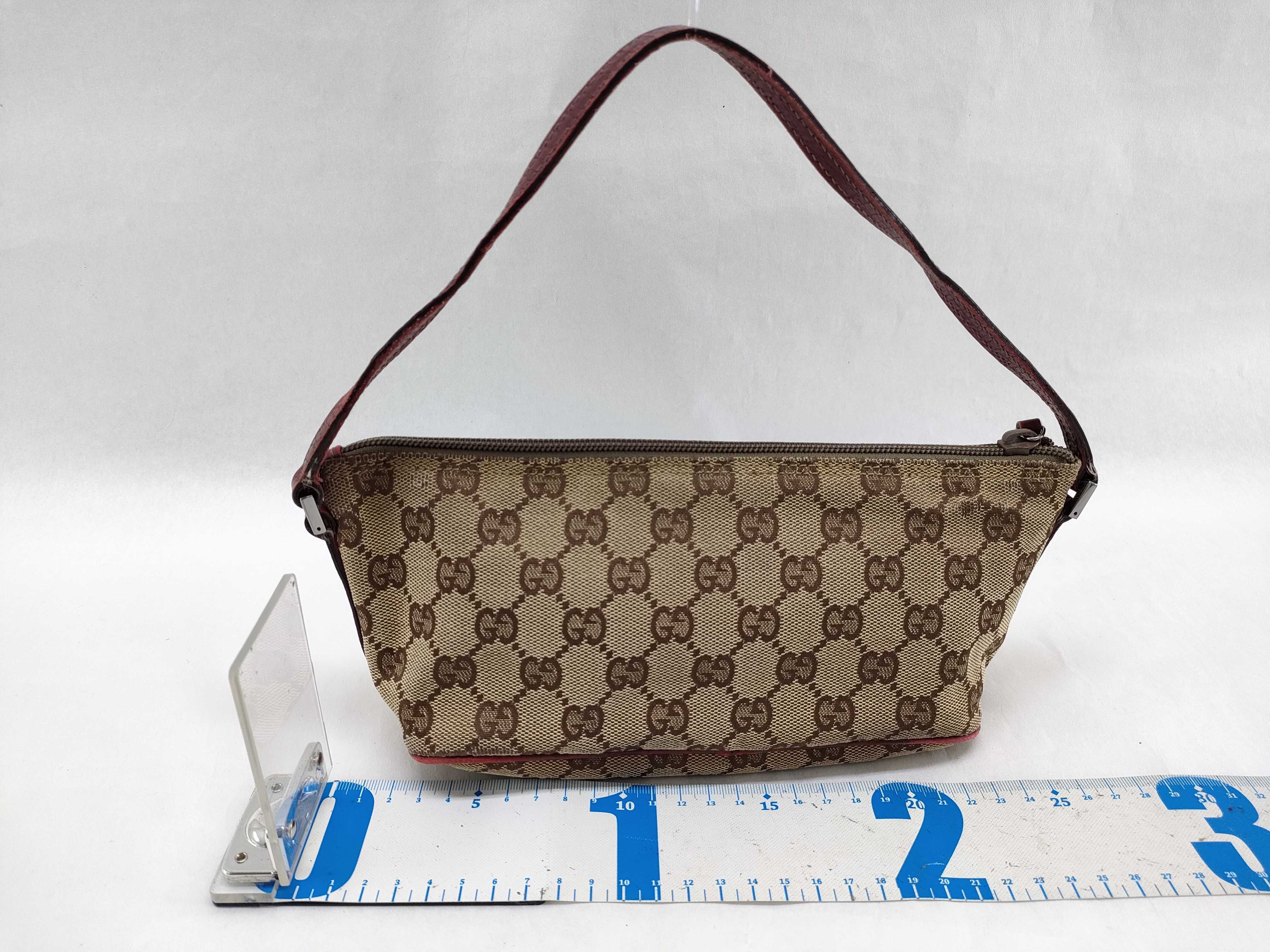 GG Canvas Accessory Pouch Handbag GG Canvas Handbag — view 2