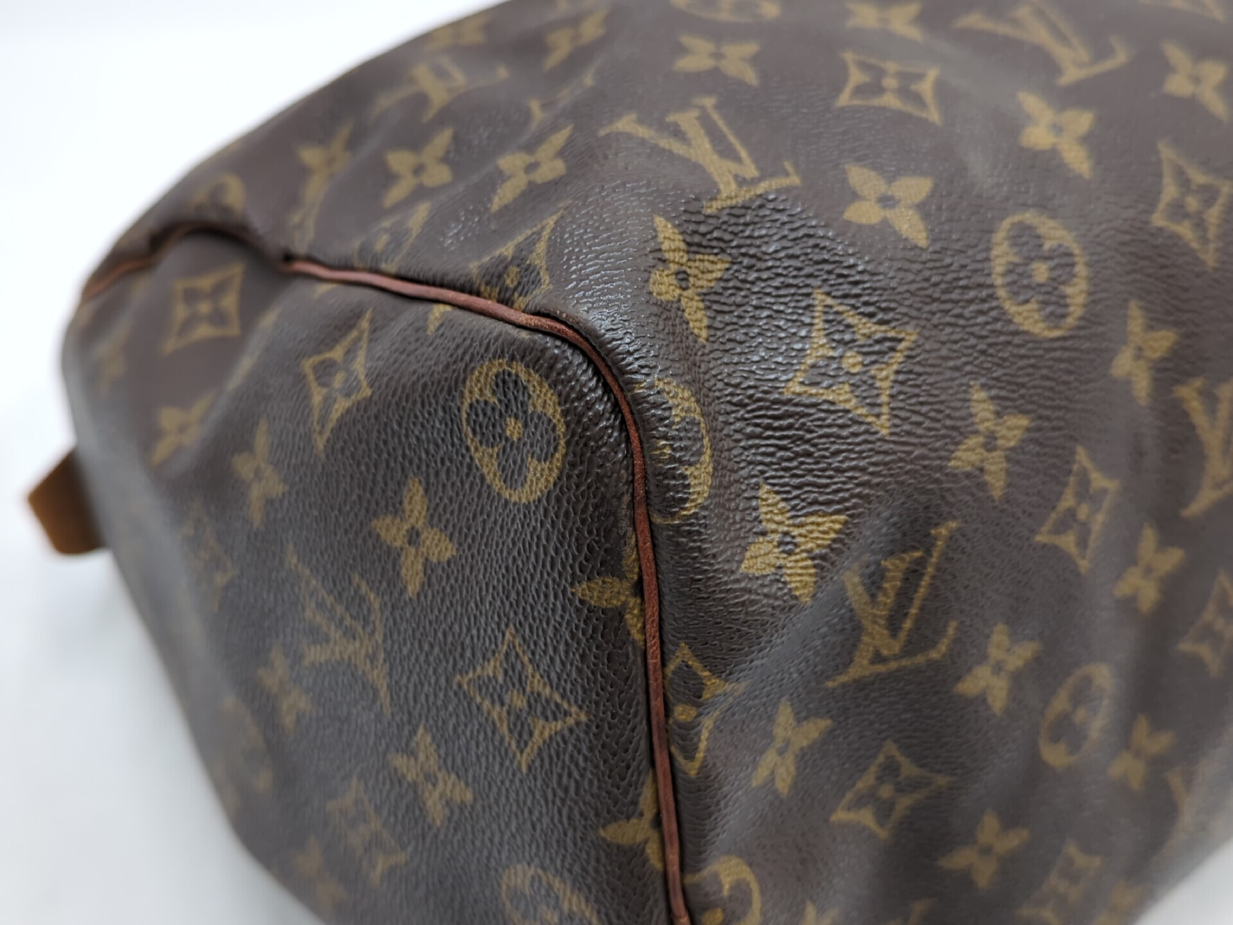 M41522 Monogram Speedy 40 Handbag — view 3