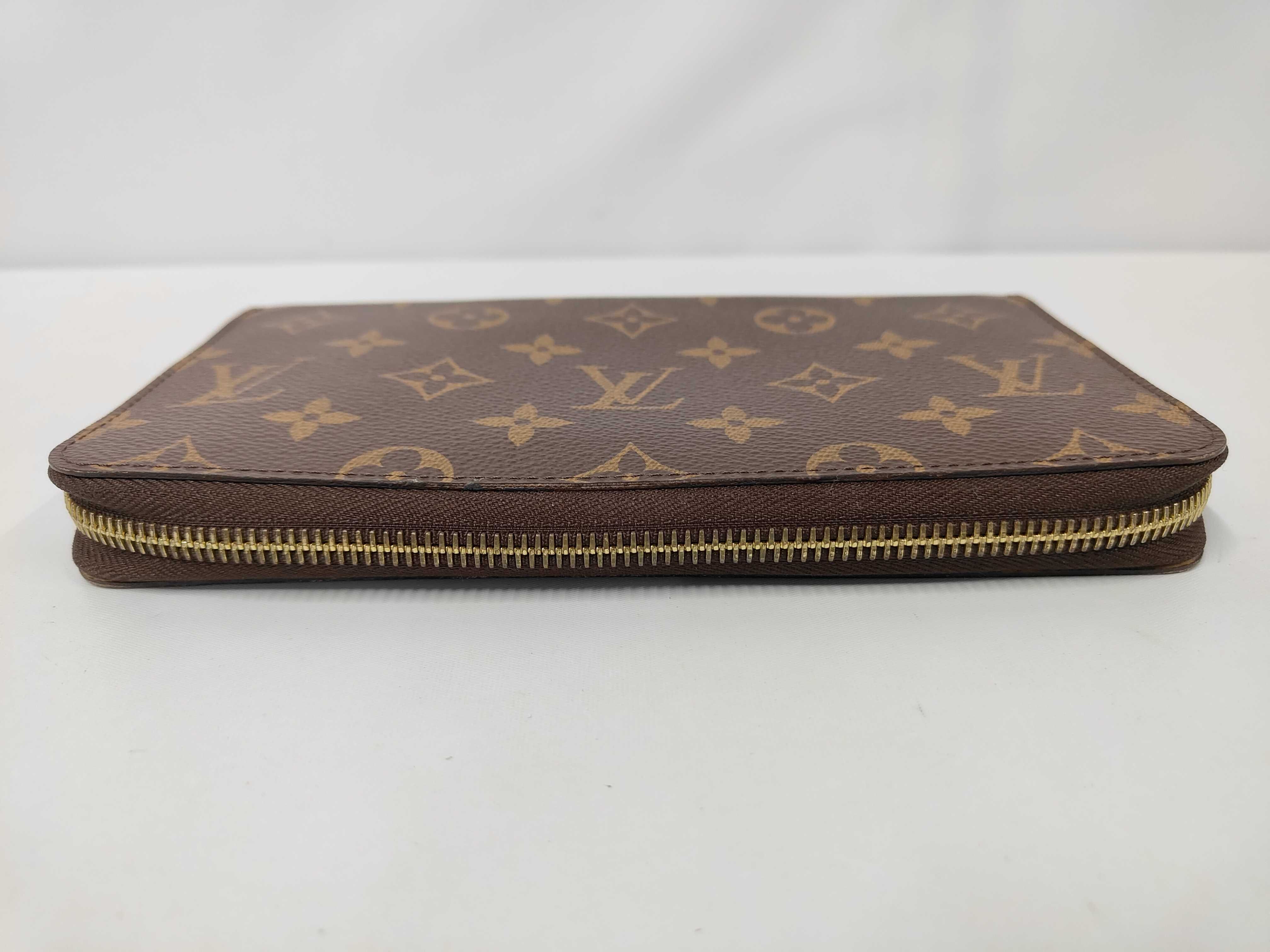Zippy Organizer Monogram Wallet — view 6