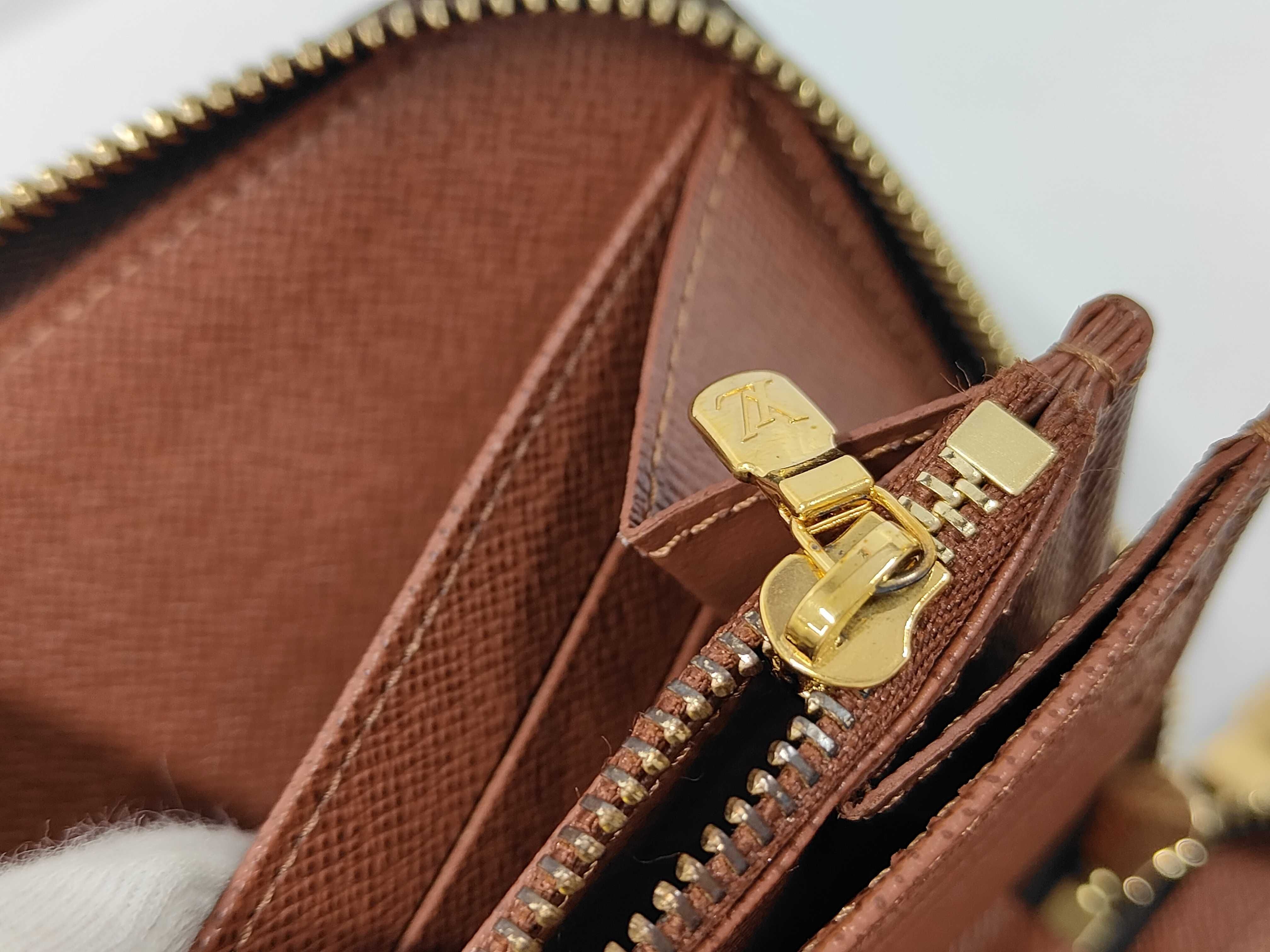 Zippy Organizer Monogram Wallet — view 10