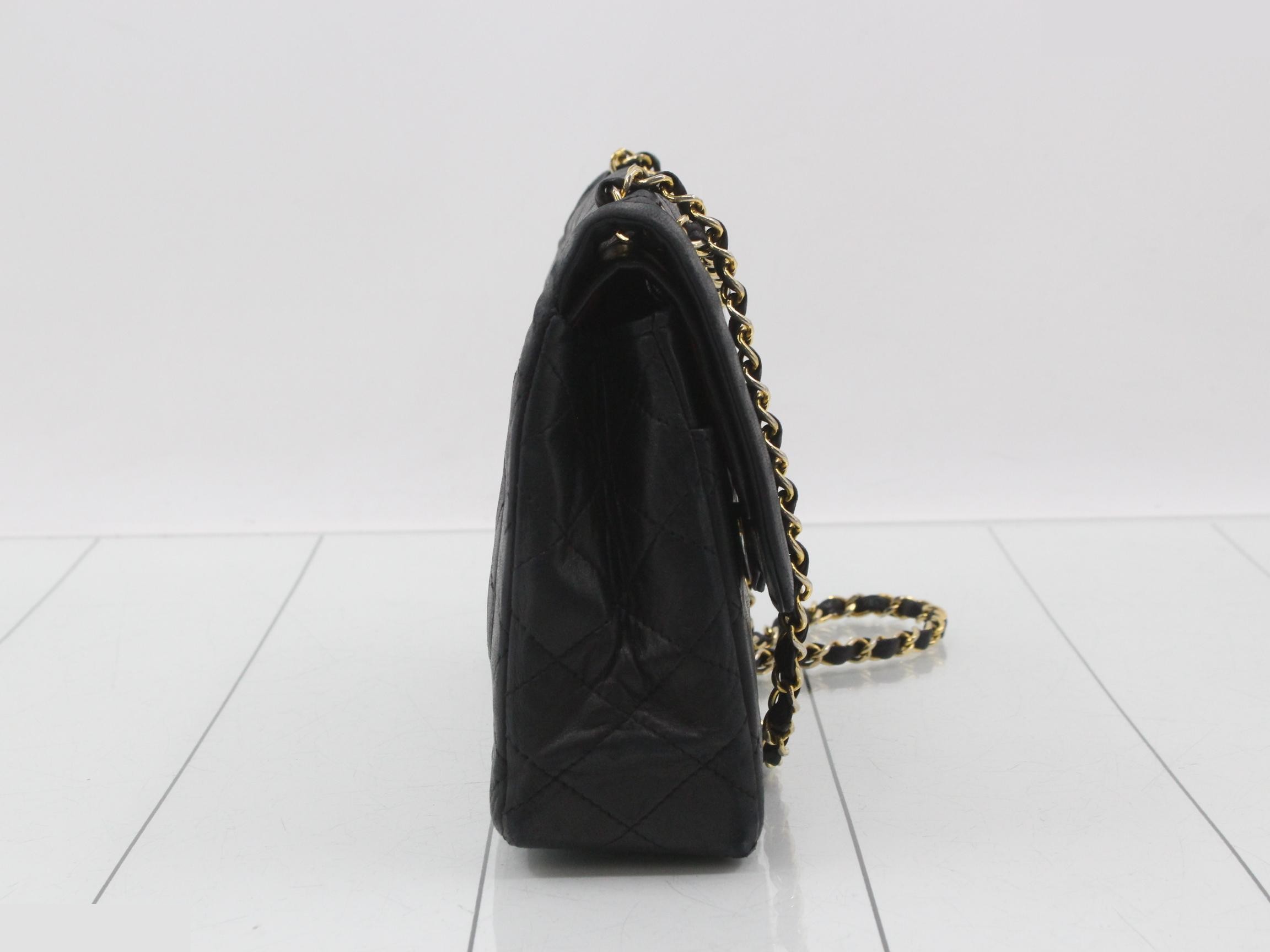 Chain shoulder bag, Matelassé, with sticker, item number 2. — view 4