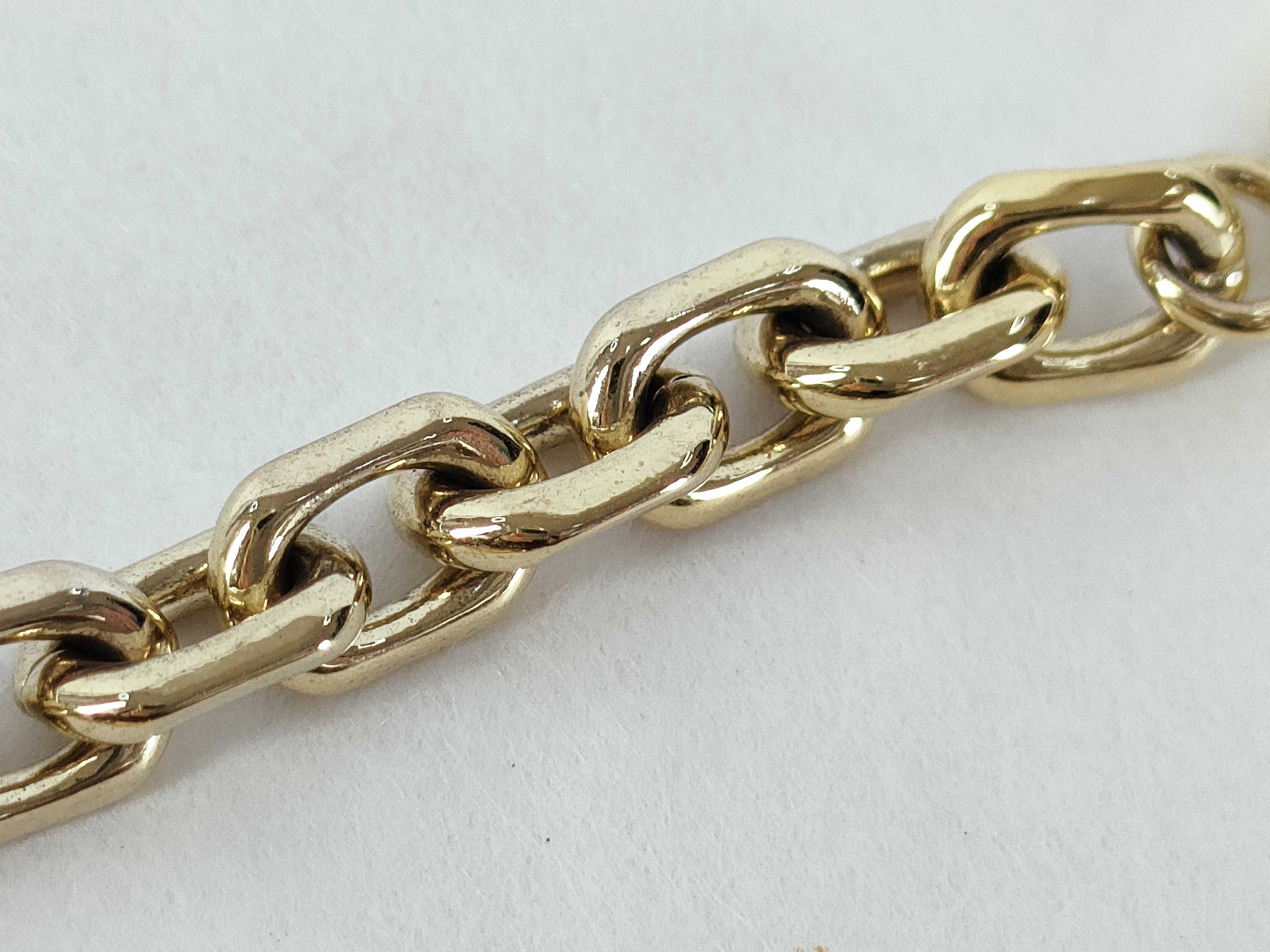Chain Logo Charm — view 9