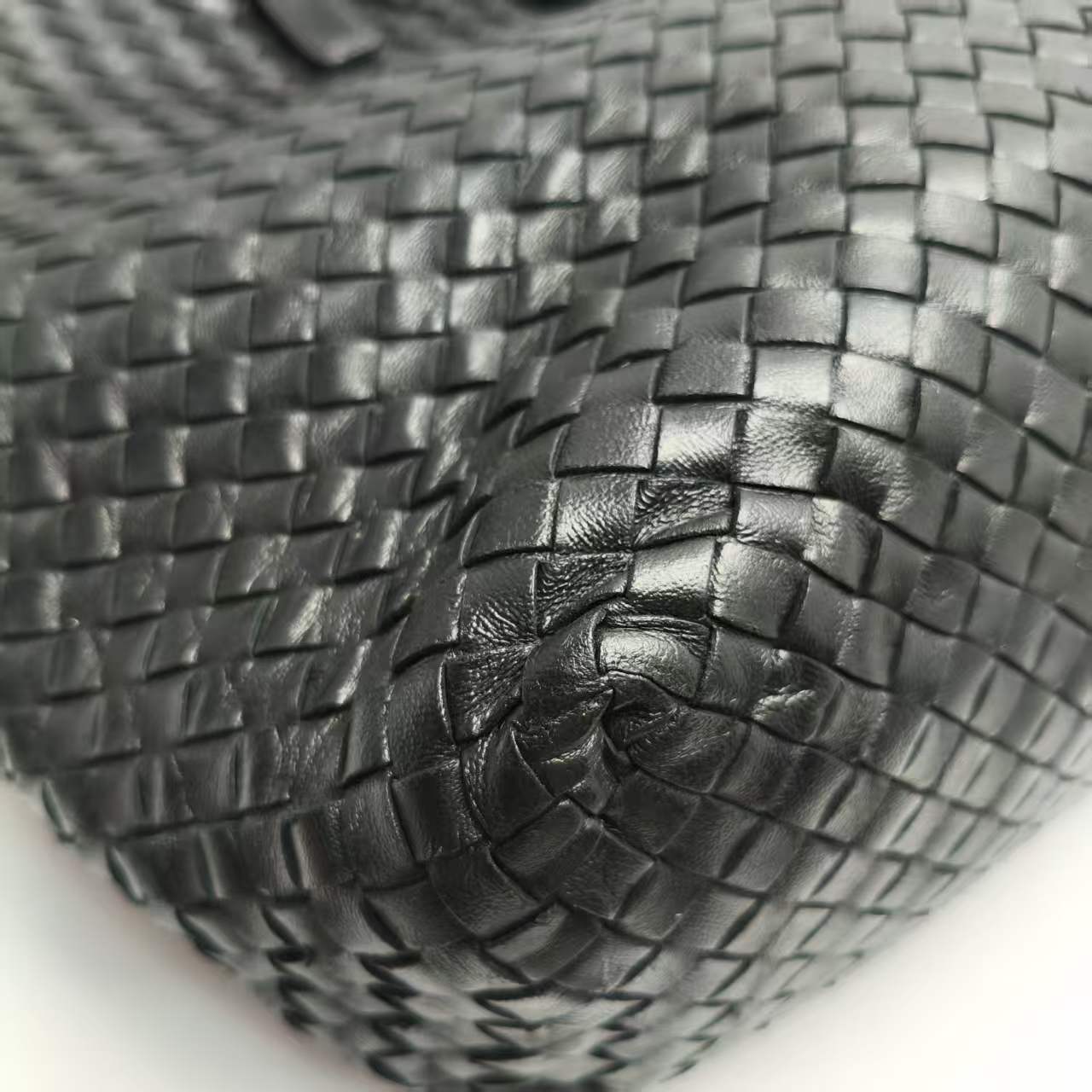 【*Shipped from: China*】BOTTEGA VENETA Leather Handbag — view 3