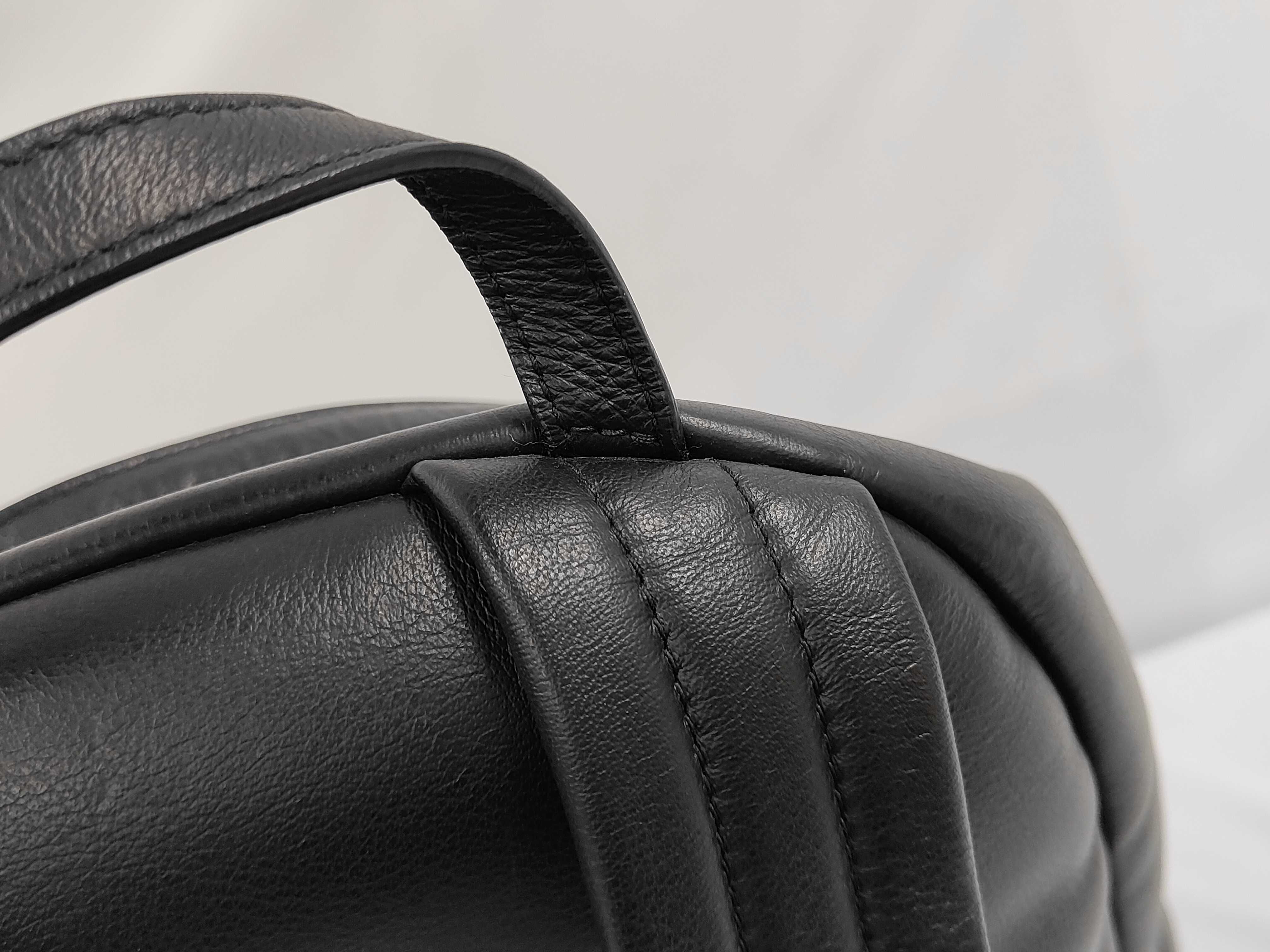 Everyday Leather Backpack/Rucksack, Black, 552374. Accessories: Dust bag. — view 6