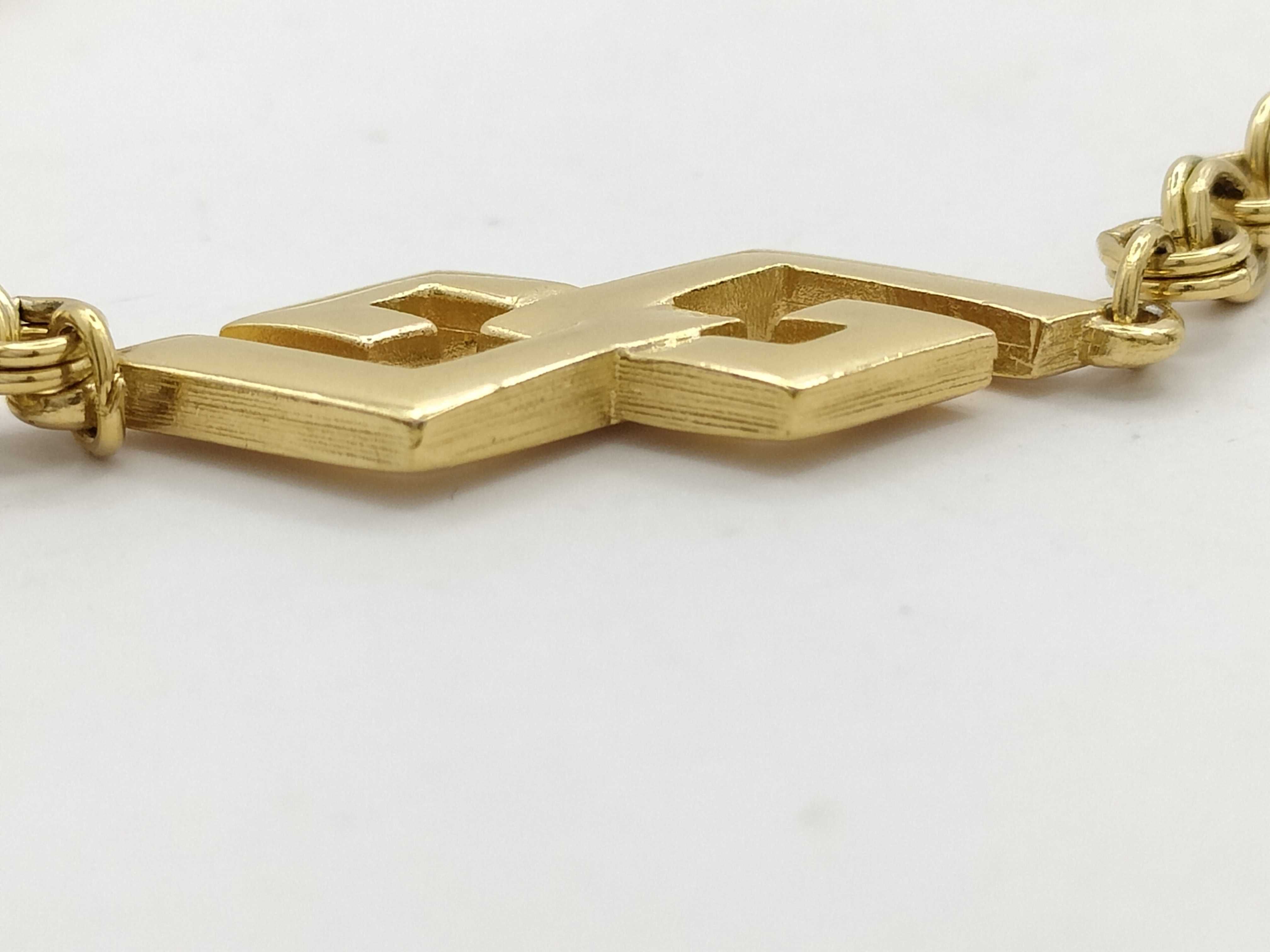 Necklace — view 3
